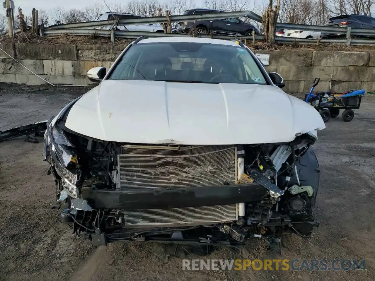5 Photograph of a damaged car 5NMJBCAE0PH265098 HYUNDAI TUCSON 2023
