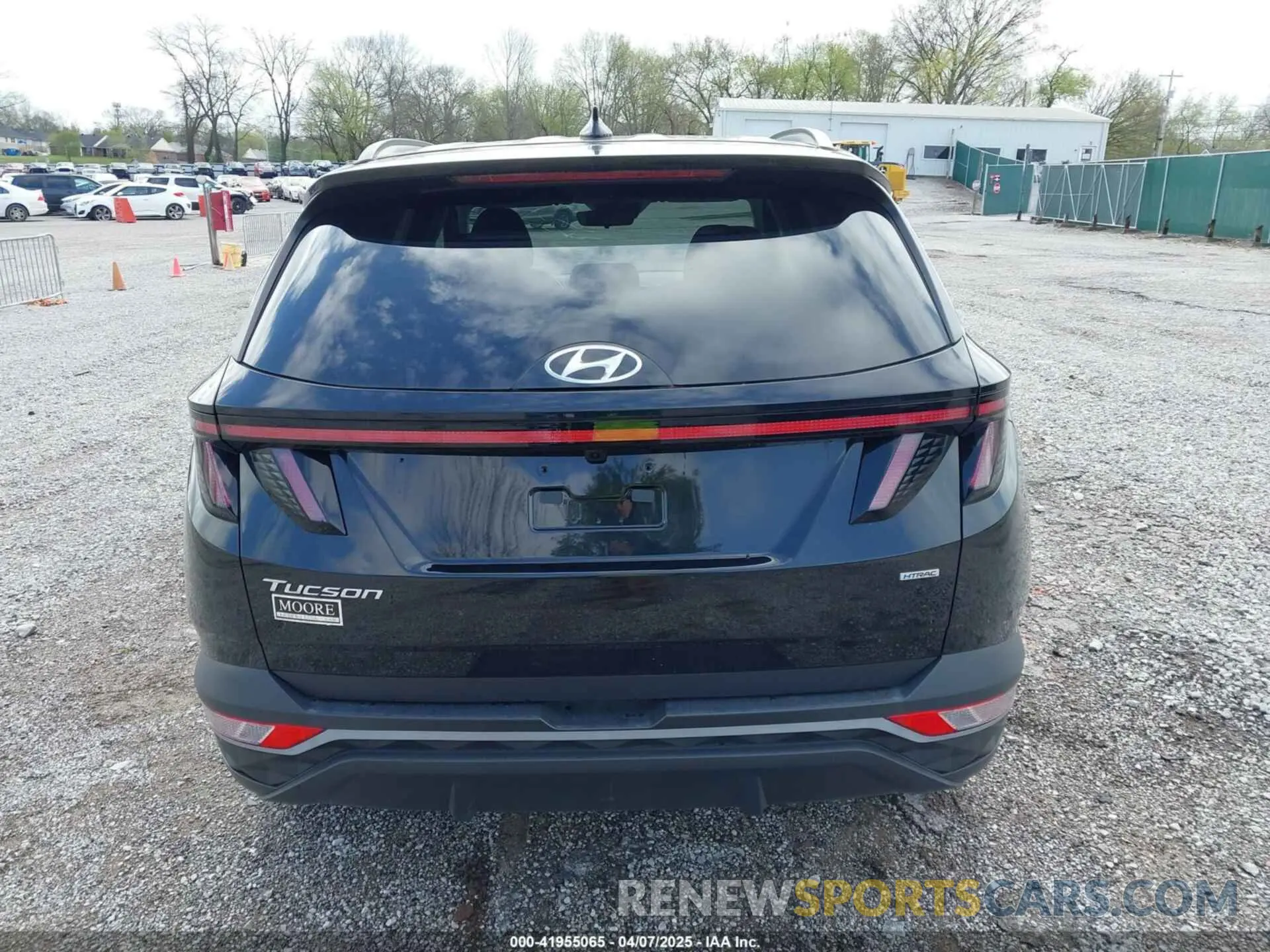 16 Photograph of a damaged car 5NMJBCAE0PH274707 HYUNDAI TUCSON 2023