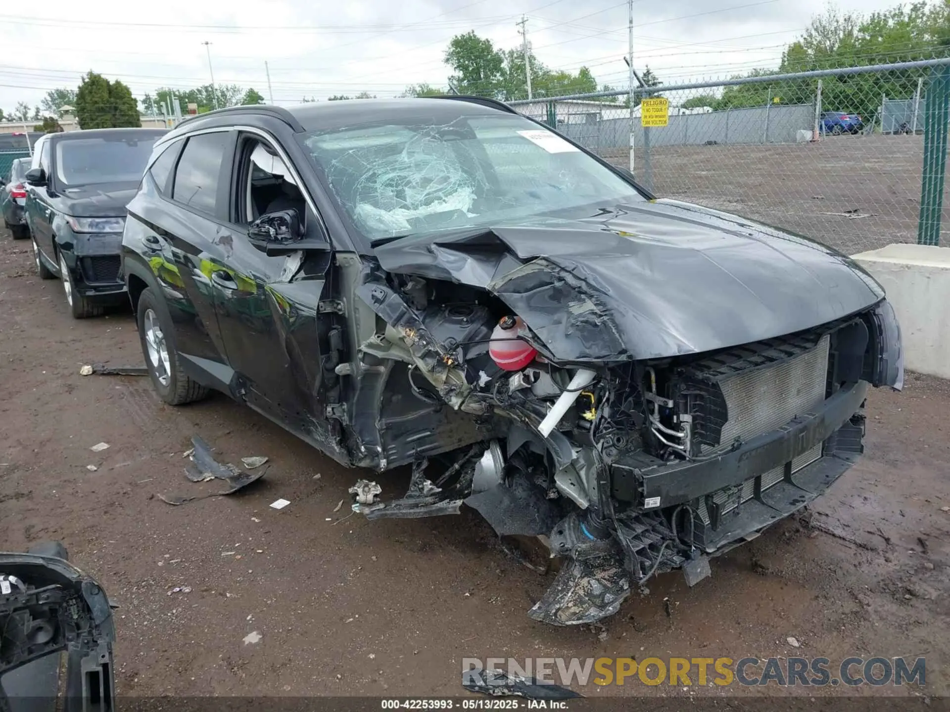 6 Photograph of a damaged car 5NMJBCAE1PH236340 HYUNDAI TUCSON 2023