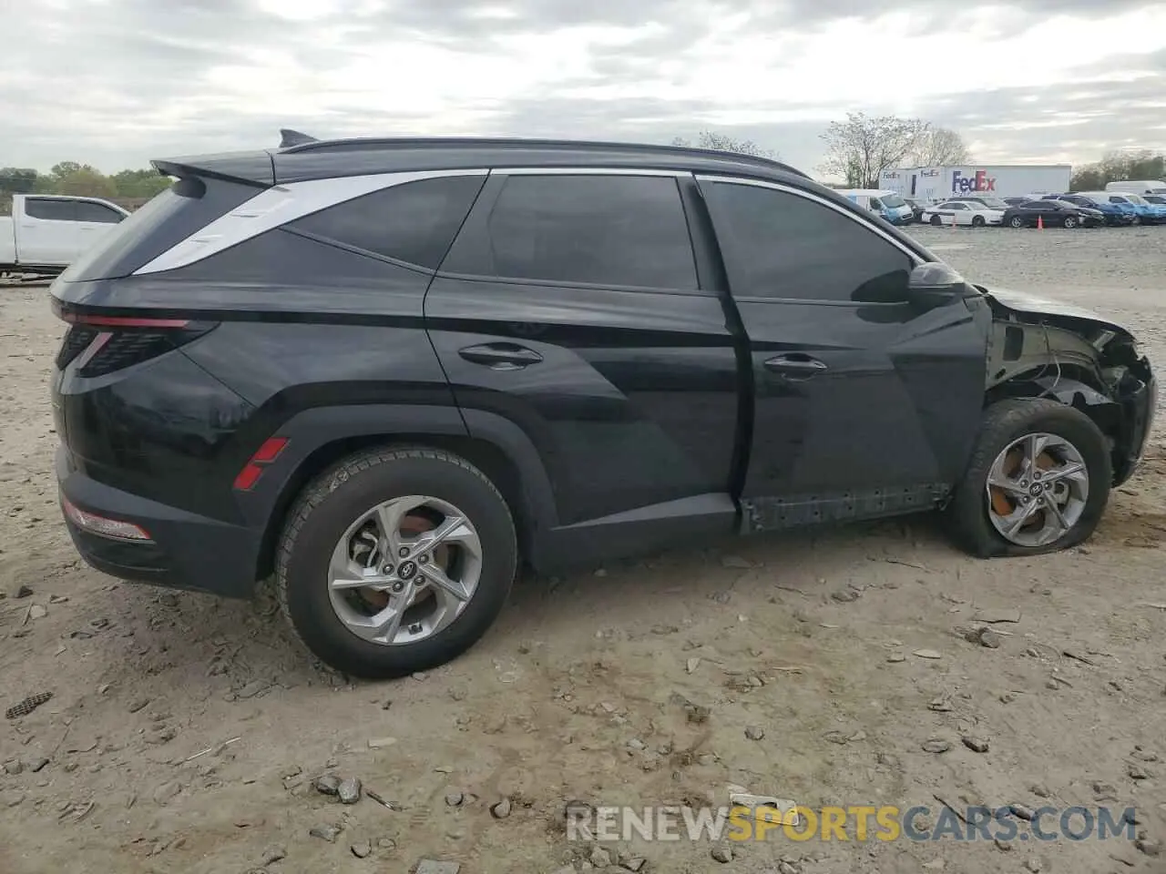 3 Photograph of a damaged car 5NMJBCAE1PH257432 HYUNDAI TUCSON 2023