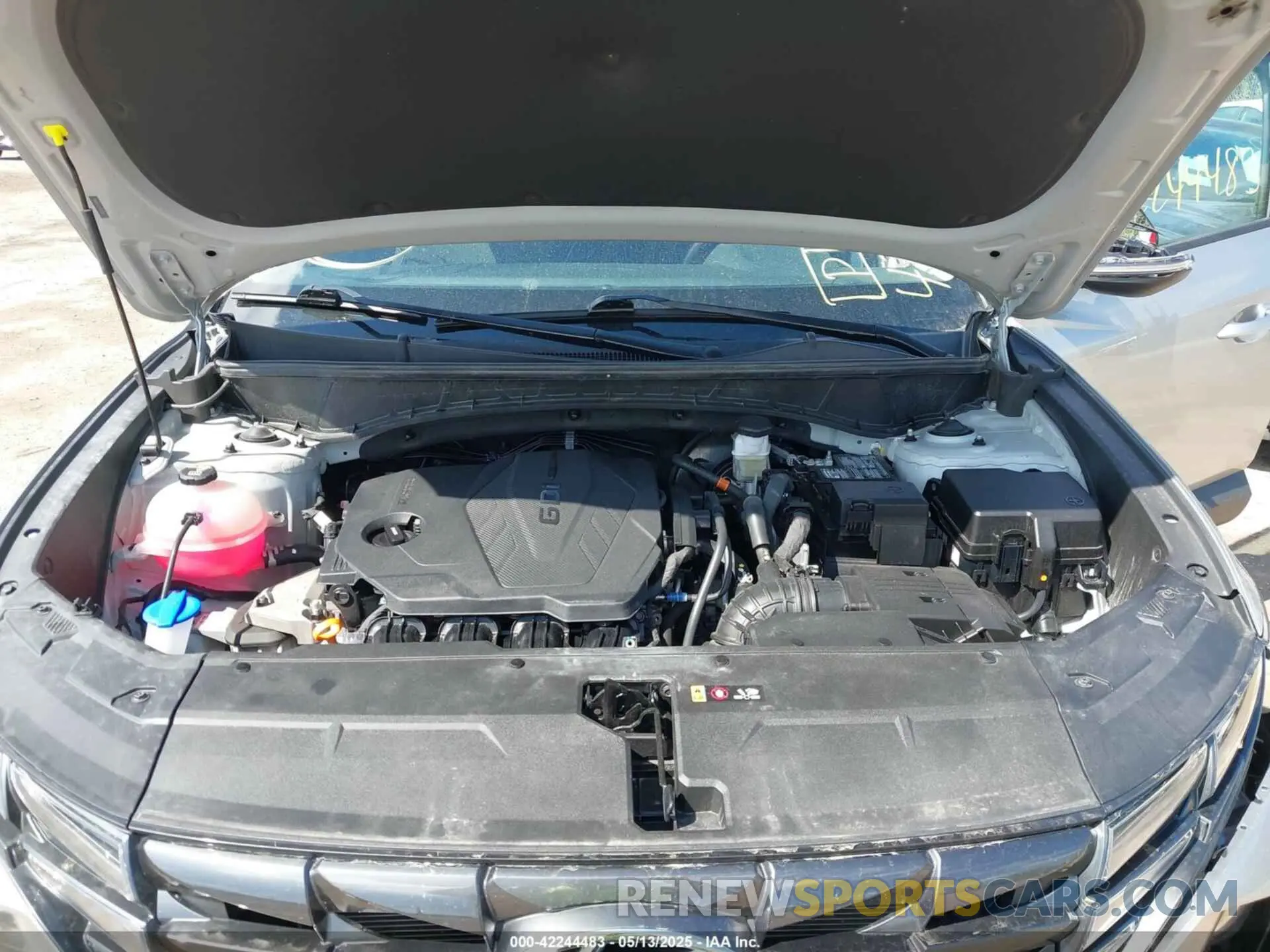 10 Photograph of a damaged car 5NMJBCAE1PH261268 HYUNDAI TUCSON 2023