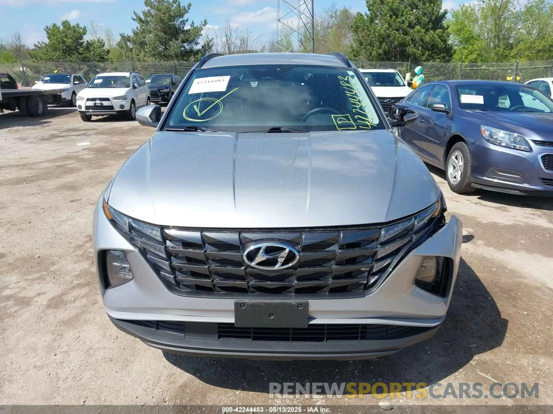 12 Photograph of a damaged car 5NMJBCAE1PH261268 HYUNDAI TUCSON 2023