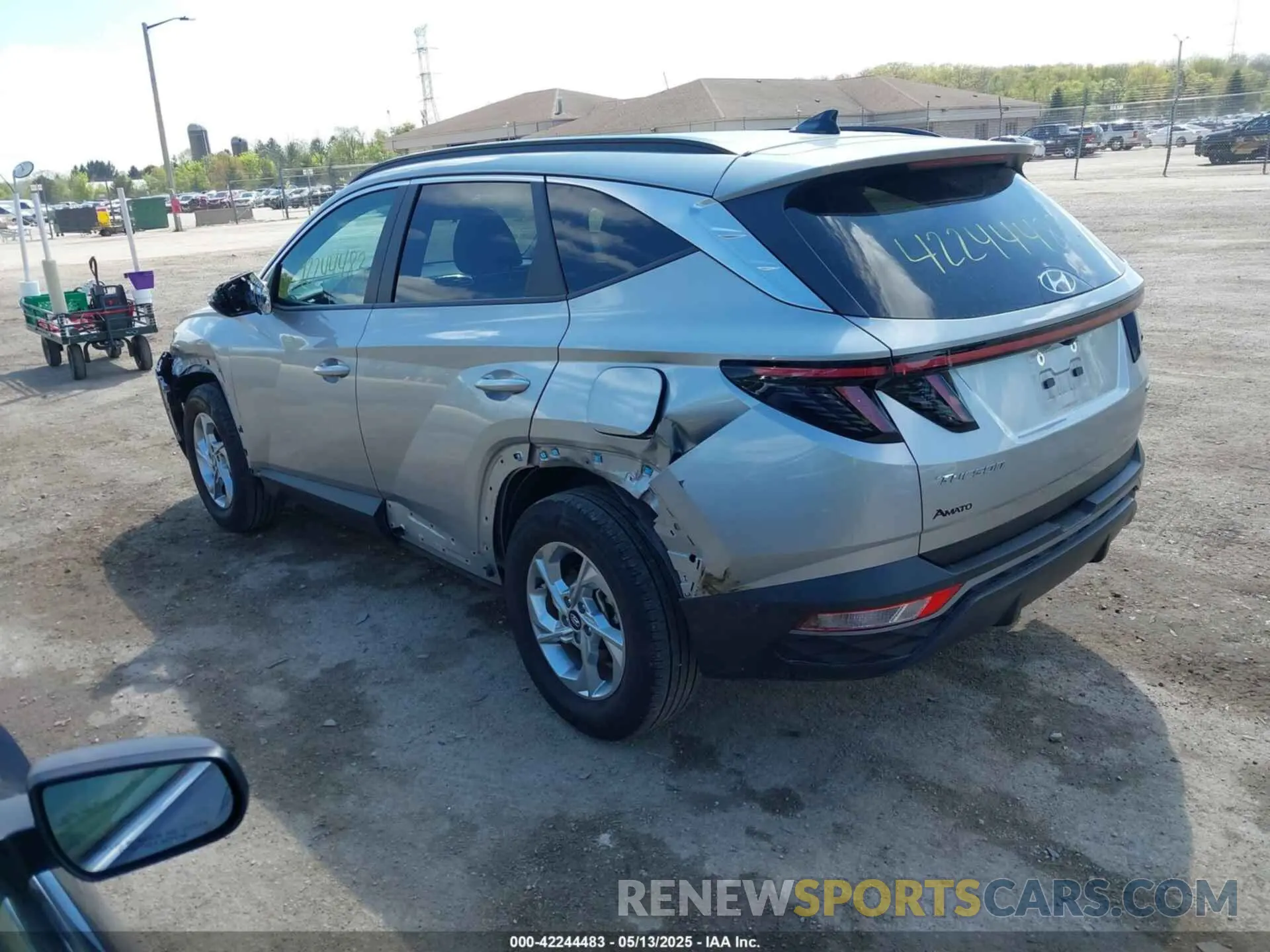 3 Photograph of a damaged car 5NMJBCAE1PH261268 HYUNDAI TUCSON 2023