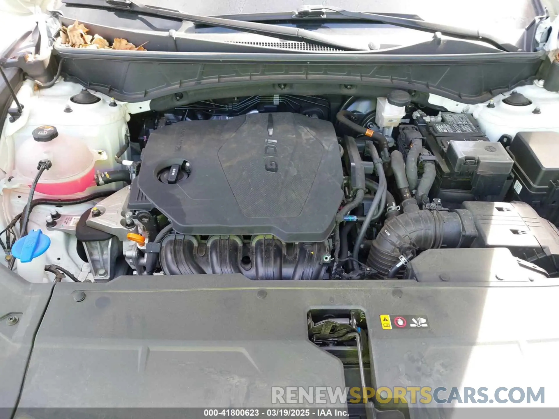 10 Photograph of a damaged car 5NMJBCAE2PH190887 HYUNDAI TUCSON 2023