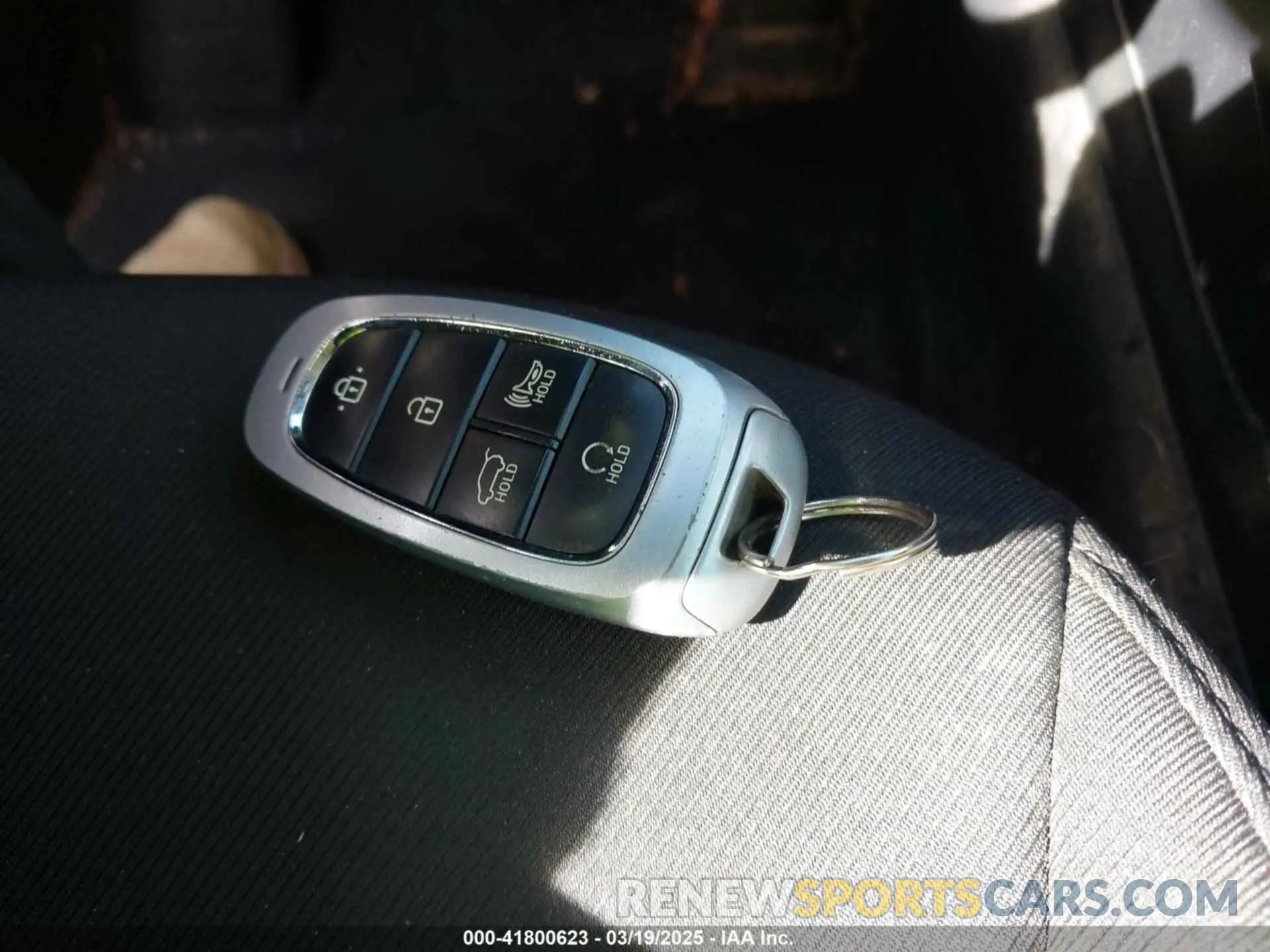 11 Photograph of a damaged car 5NMJBCAE2PH190887 HYUNDAI TUCSON 2023