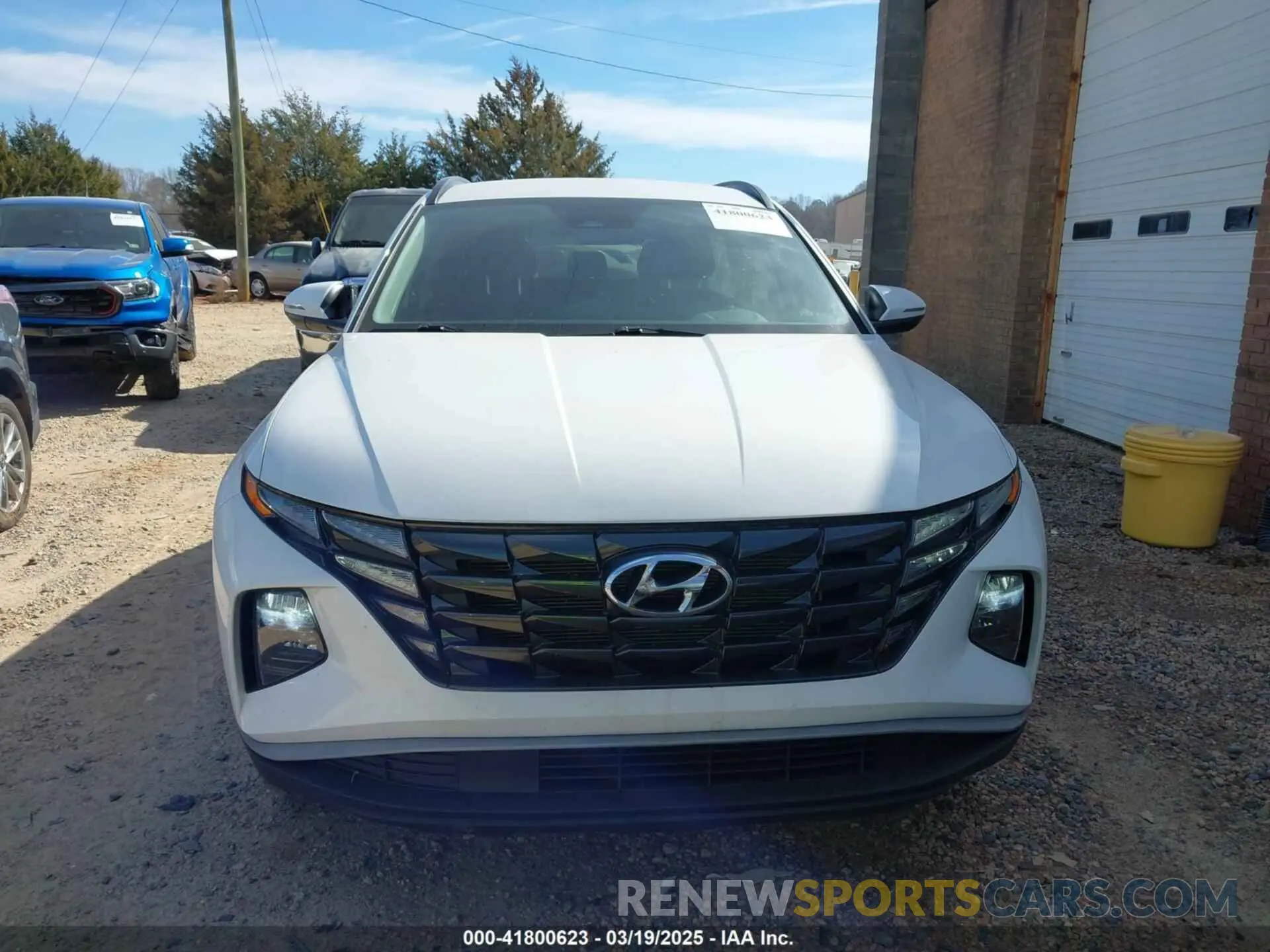 12 Photograph of a damaged car 5NMJBCAE2PH190887 HYUNDAI TUCSON 2023