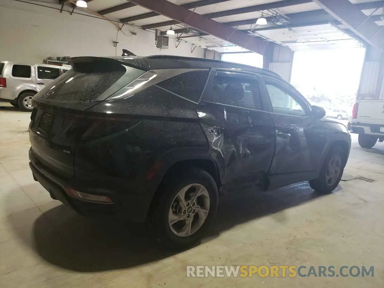 3 Photograph of a damaged car 5NMJBCAE2PH204156 HYUNDAI TUCSON 2023