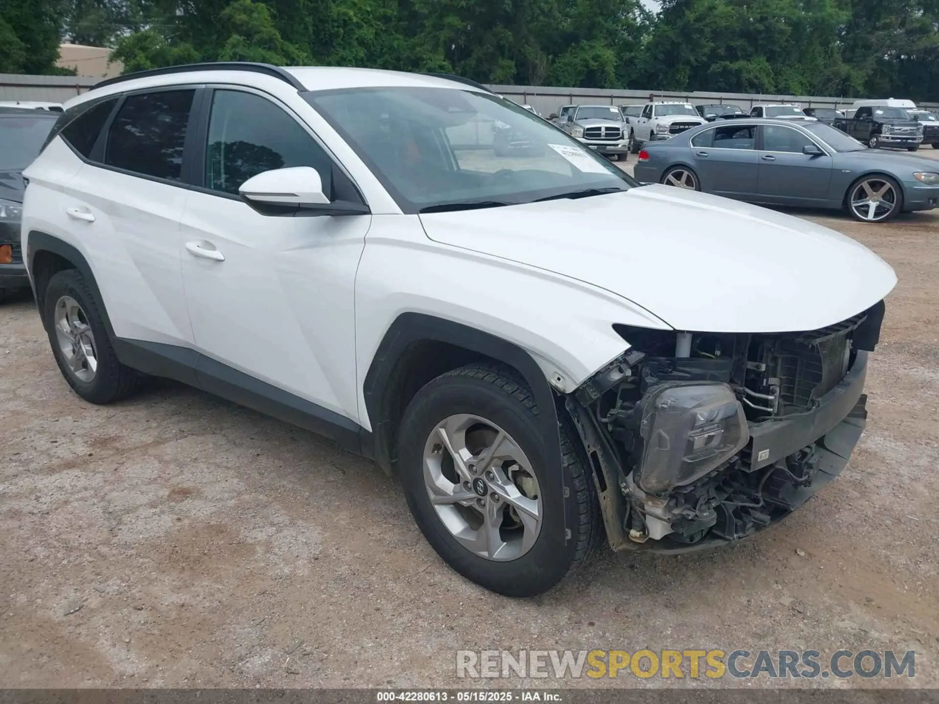 1 Photograph of a damaged car 5NMJBCAE2PH275003 HYUNDAI TUCSON 2023