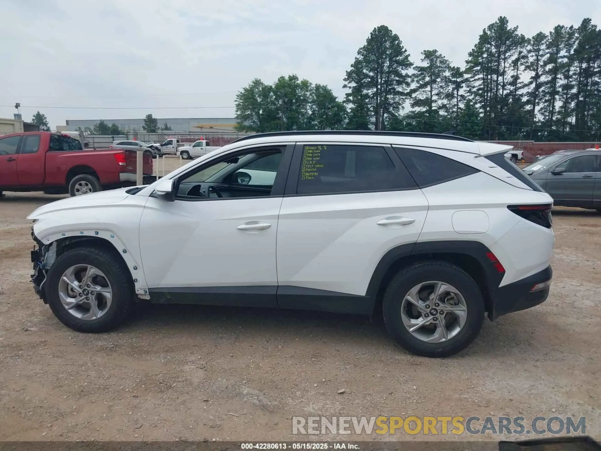15 Photograph of a damaged car 5NMJBCAE2PH275003 HYUNDAI TUCSON 2023
