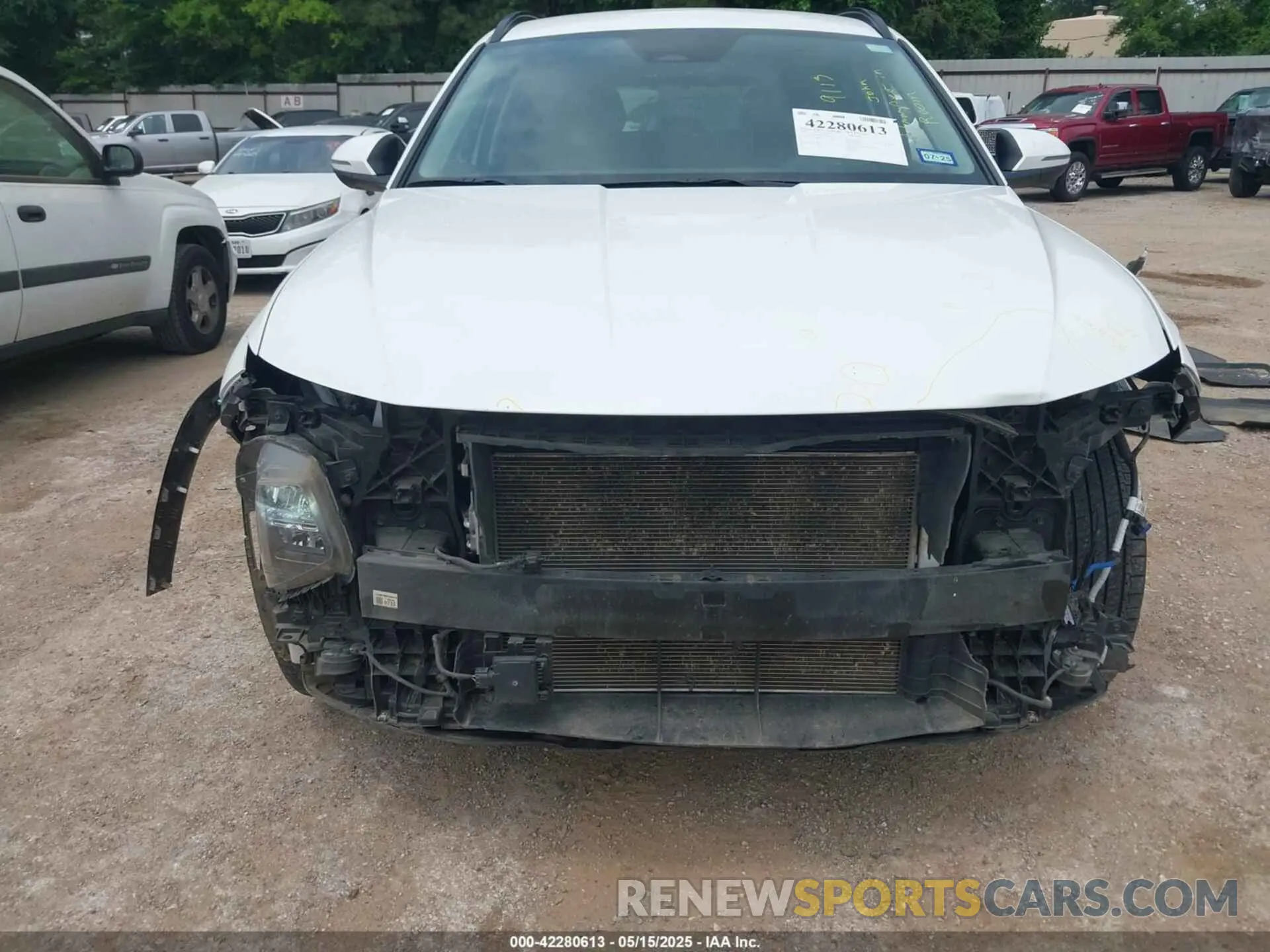 6 Photograph of a damaged car 5NMJBCAE2PH275003 HYUNDAI TUCSON 2023
