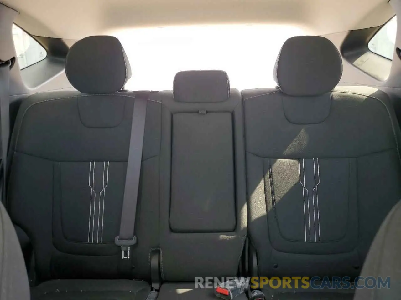 10 Photograph of a damaged car 5NMJBCAE3PH190641 HYUNDAI TUCSON 2023