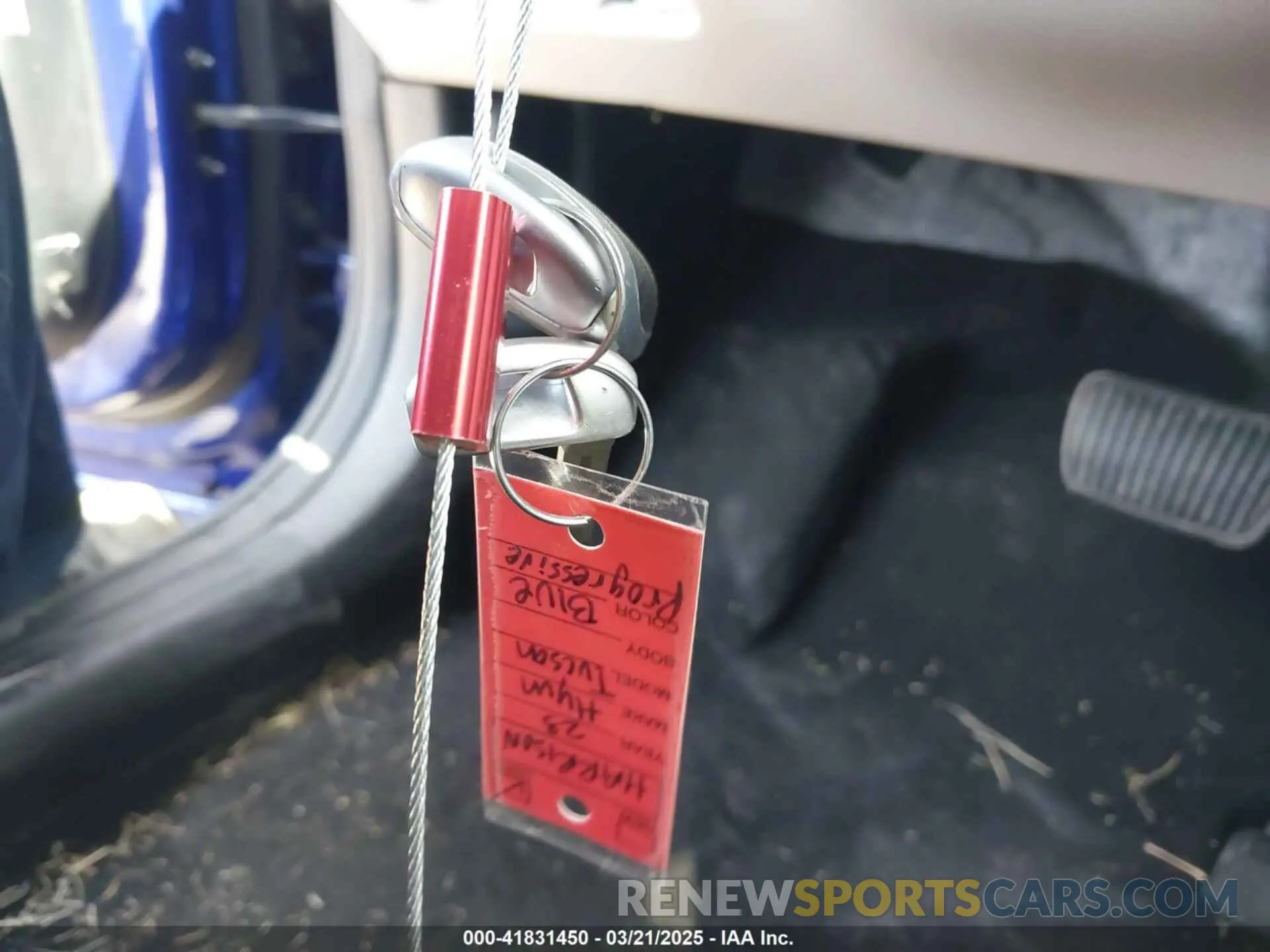 11 Photograph of a damaged car 5NMJBCAE3PH204442 HYUNDAI TUCSON 2023