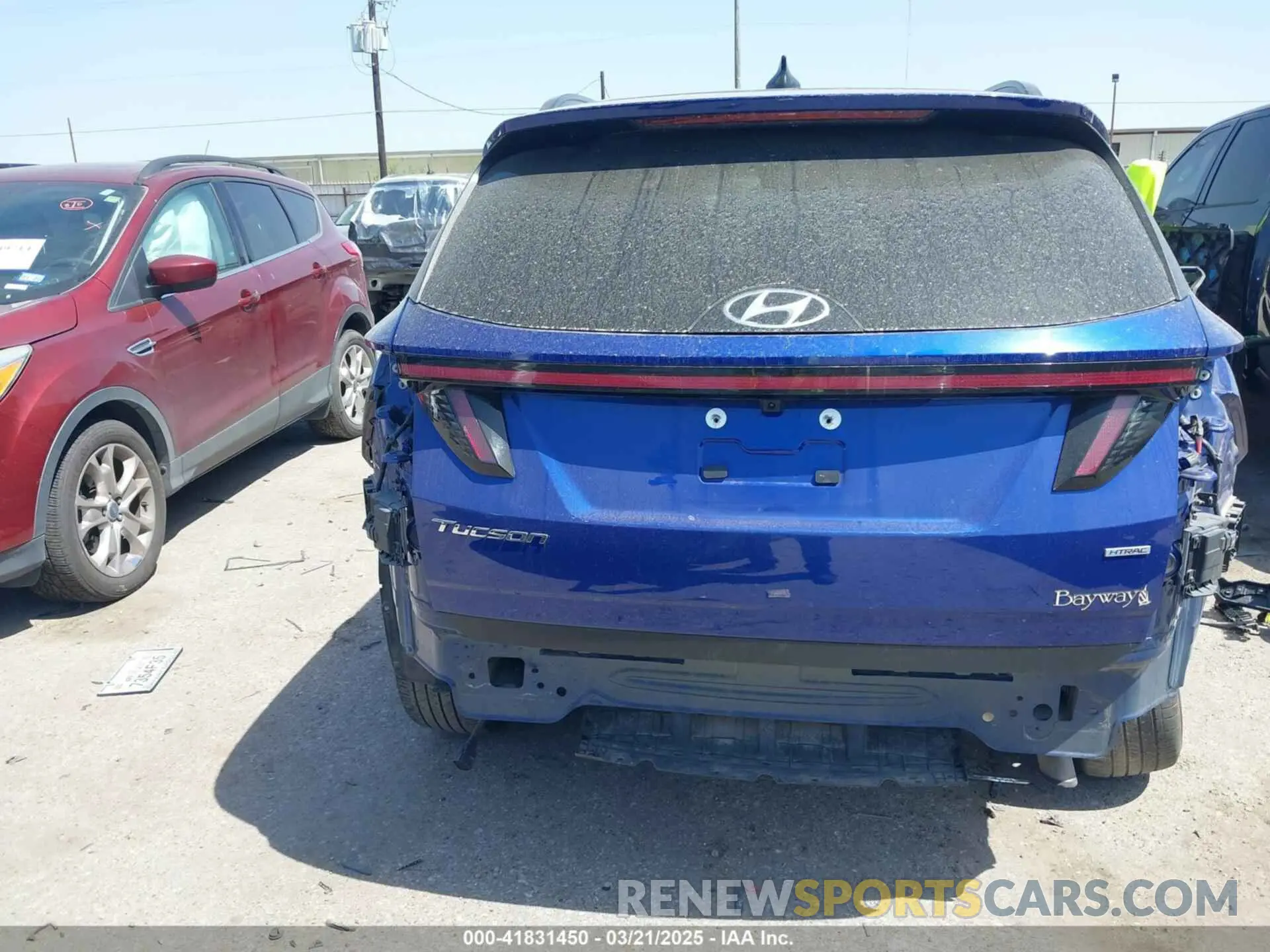 16 Photograph of a damaged car 5NMJBCAE3PH204442 HYUNDAI TUCSON 2023