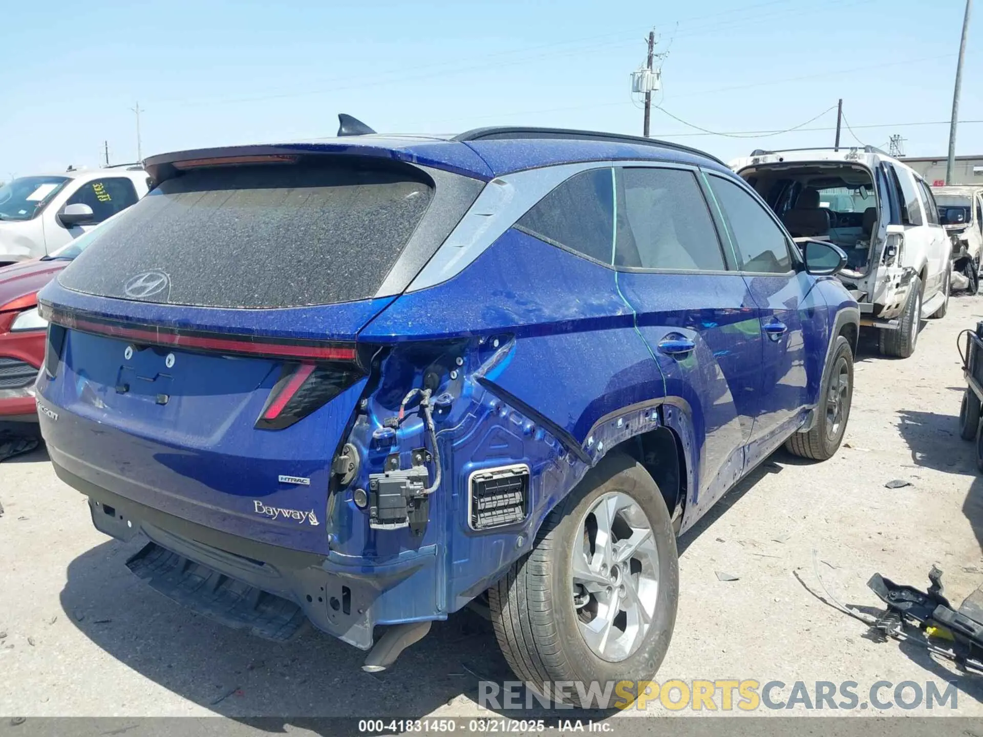 4 Photograph of a damaged car 5NMJBCAE3PH204442 HYUNDAI TUCSON 2023