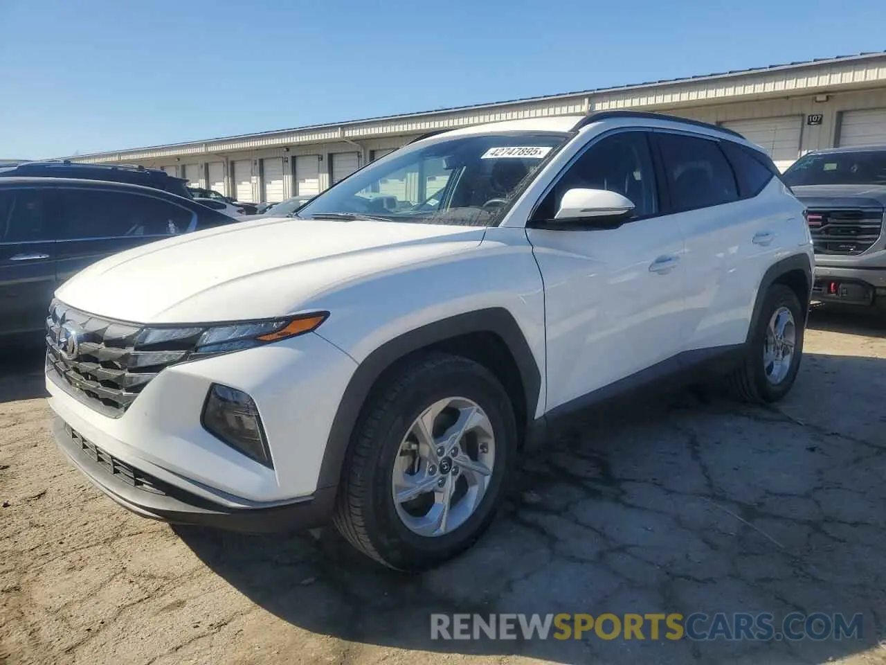 1 Photograph of a damaged car 5NMJBCAE3PH270506 HYUNDAI TUCSON 2023