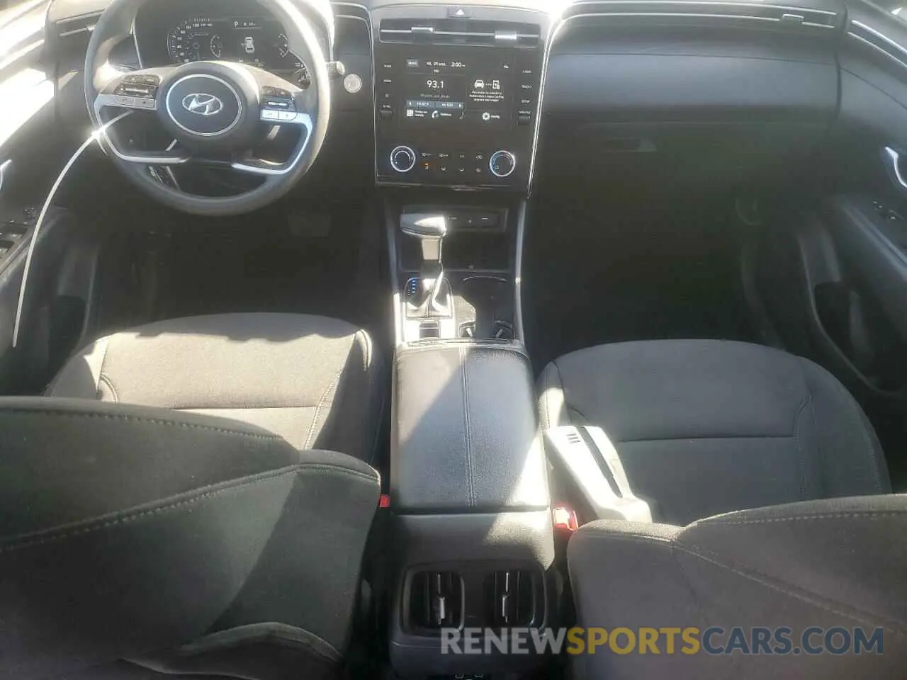 8 Photograph of a damaged car 5NMJBCAE3PH270506 HYUNDAI TUCSON 2023