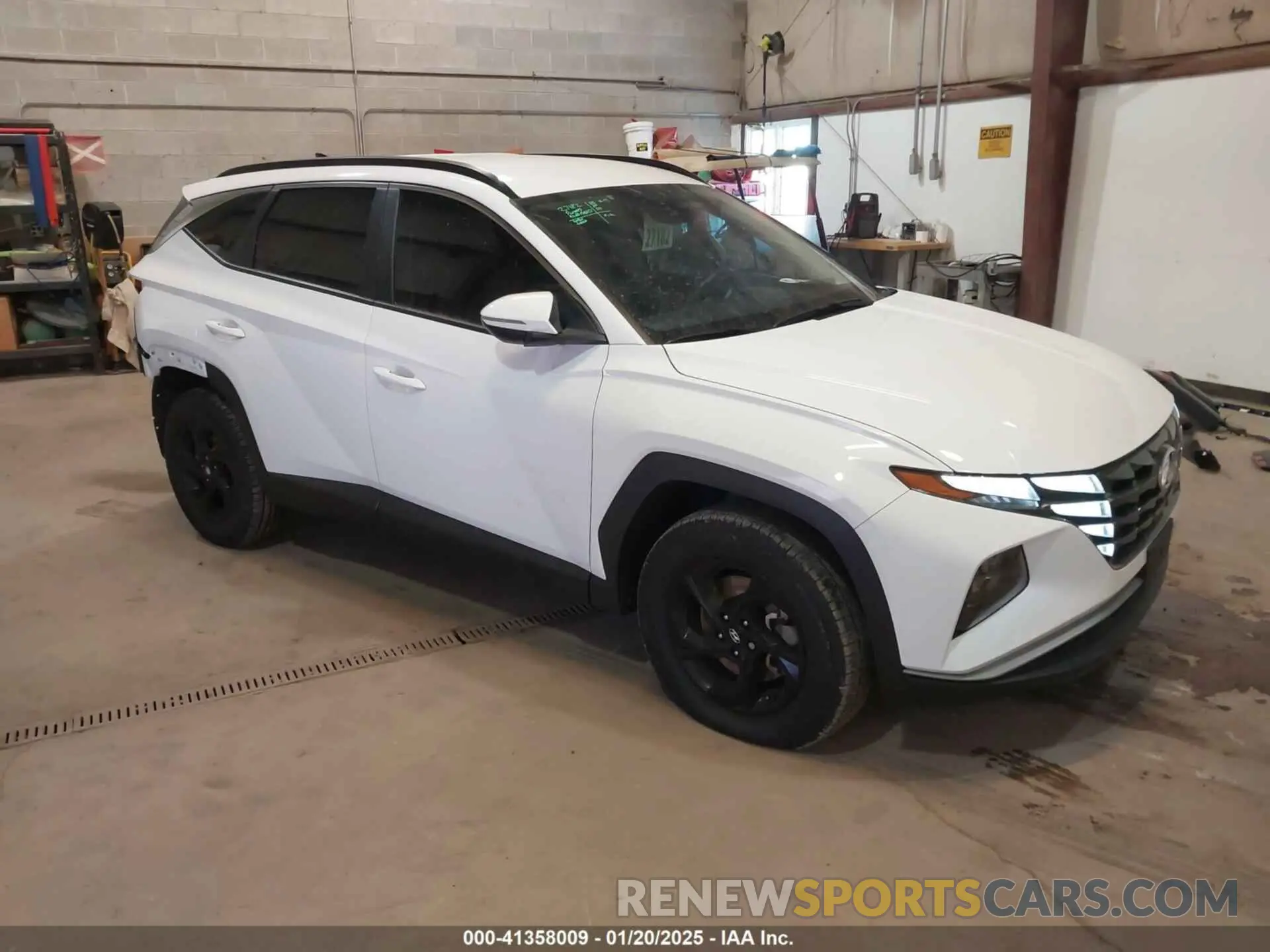 1 Photograph of a damaged car 5NMJBCAE4PH187585 HYUNDAI TUCSON 2023