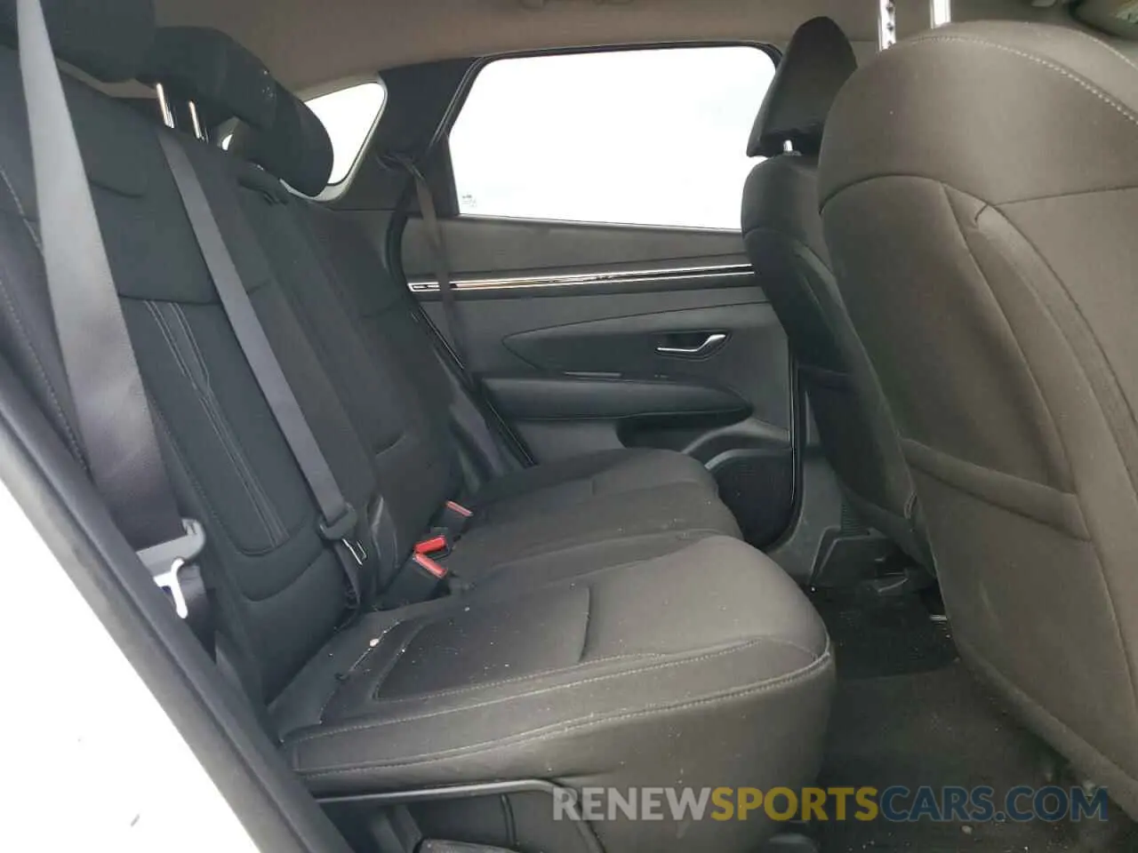 10 Photograph of a damaged car 5NMJBCAE4PH188980 HYUNDAI TUCSON 2023