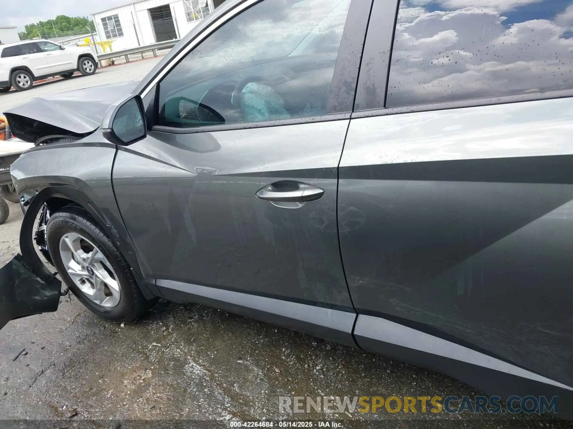 14 Photograph of a damaged car 5NMJBCAE4PH238244 HYUNDAI TUCSON 2023