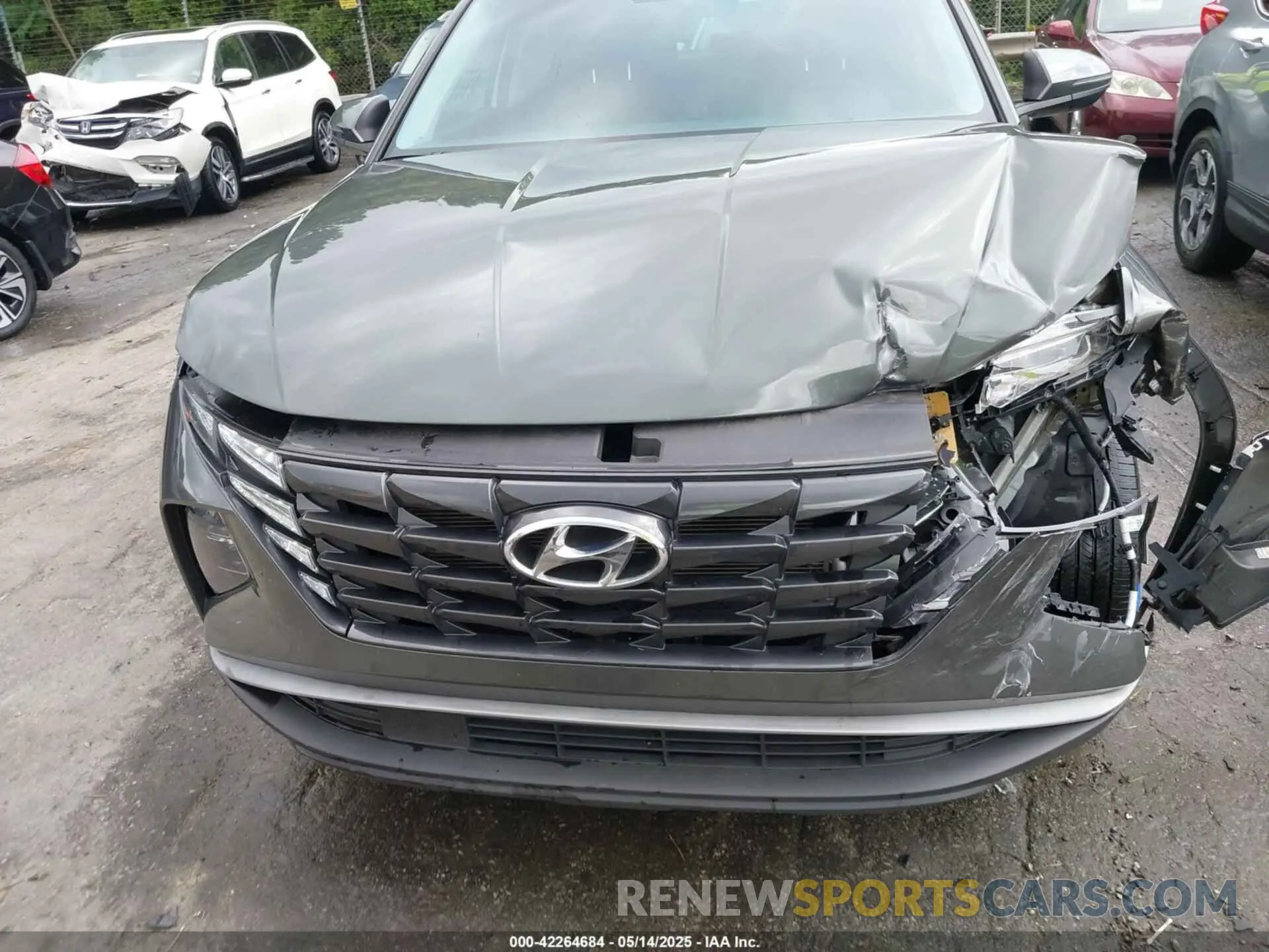 17 Photograph of a damaged car 5NMJBCAE4PH238244 HYUNDAI TUCSON 2023