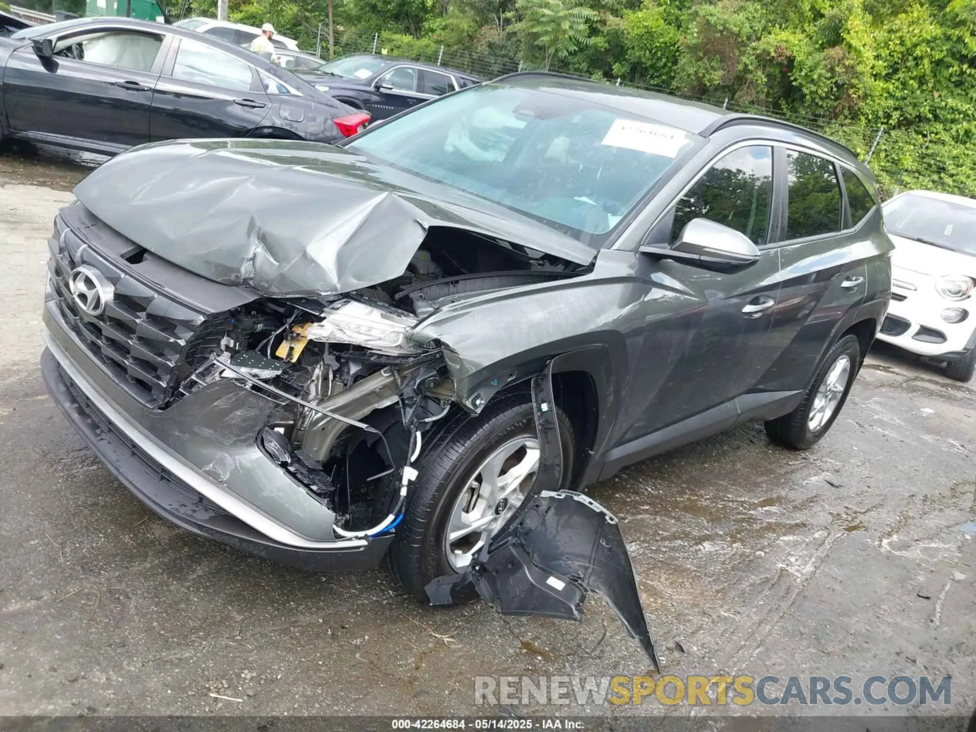 2 Photograph of a damaged car 5NMJBCAE4PH238244 HYUNDAI TUCSON 2023
