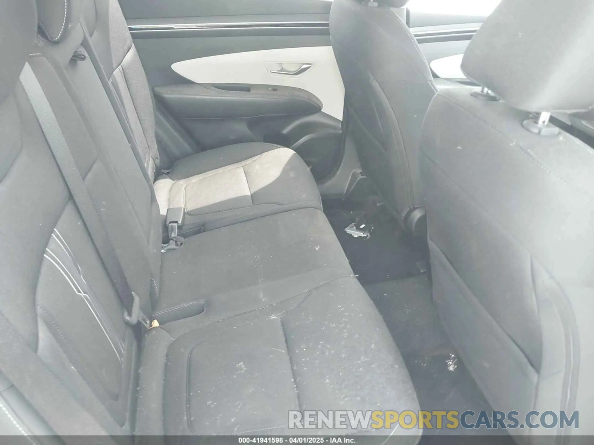 8 Photograph of a damaged car 5NMJBCAE5PH221713 HYUNDAI TUCSON 2023