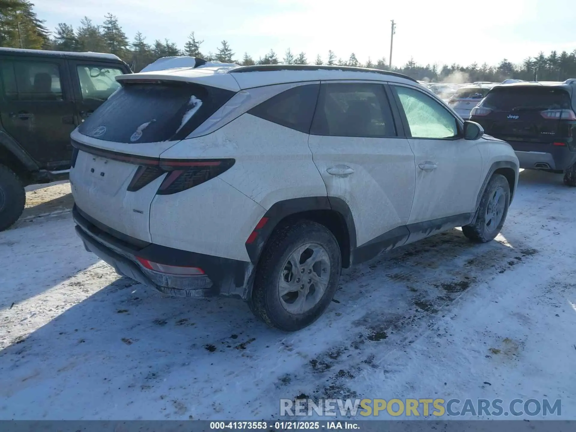 4 Photograph of a damaged car 5NMJBCAE6PH255692 HYUNDAI TUCSON 2023