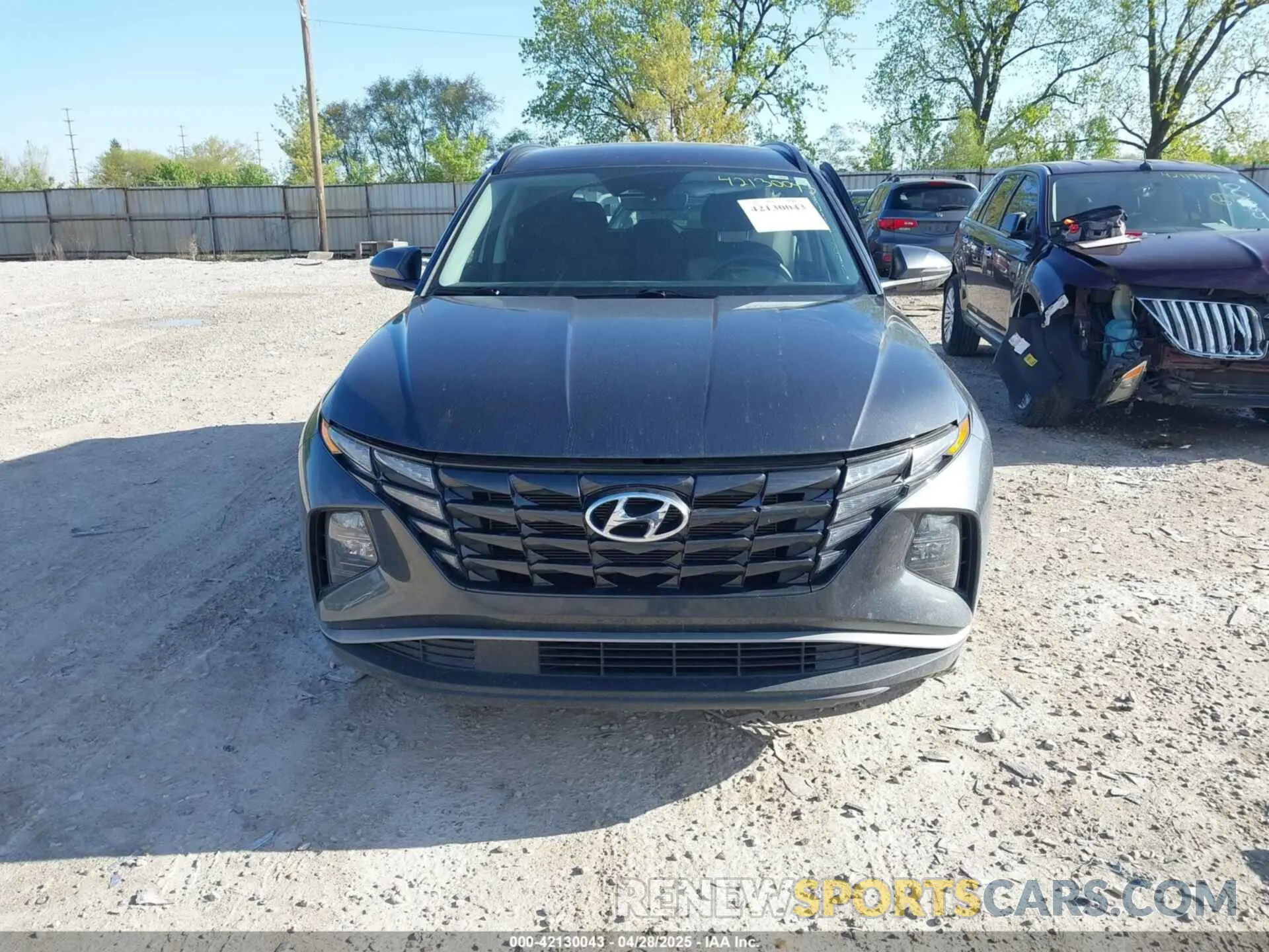 13 Photograph of a damaged car 5NMJBCAE6PH294007 HYUNDAI TUCSON 2023