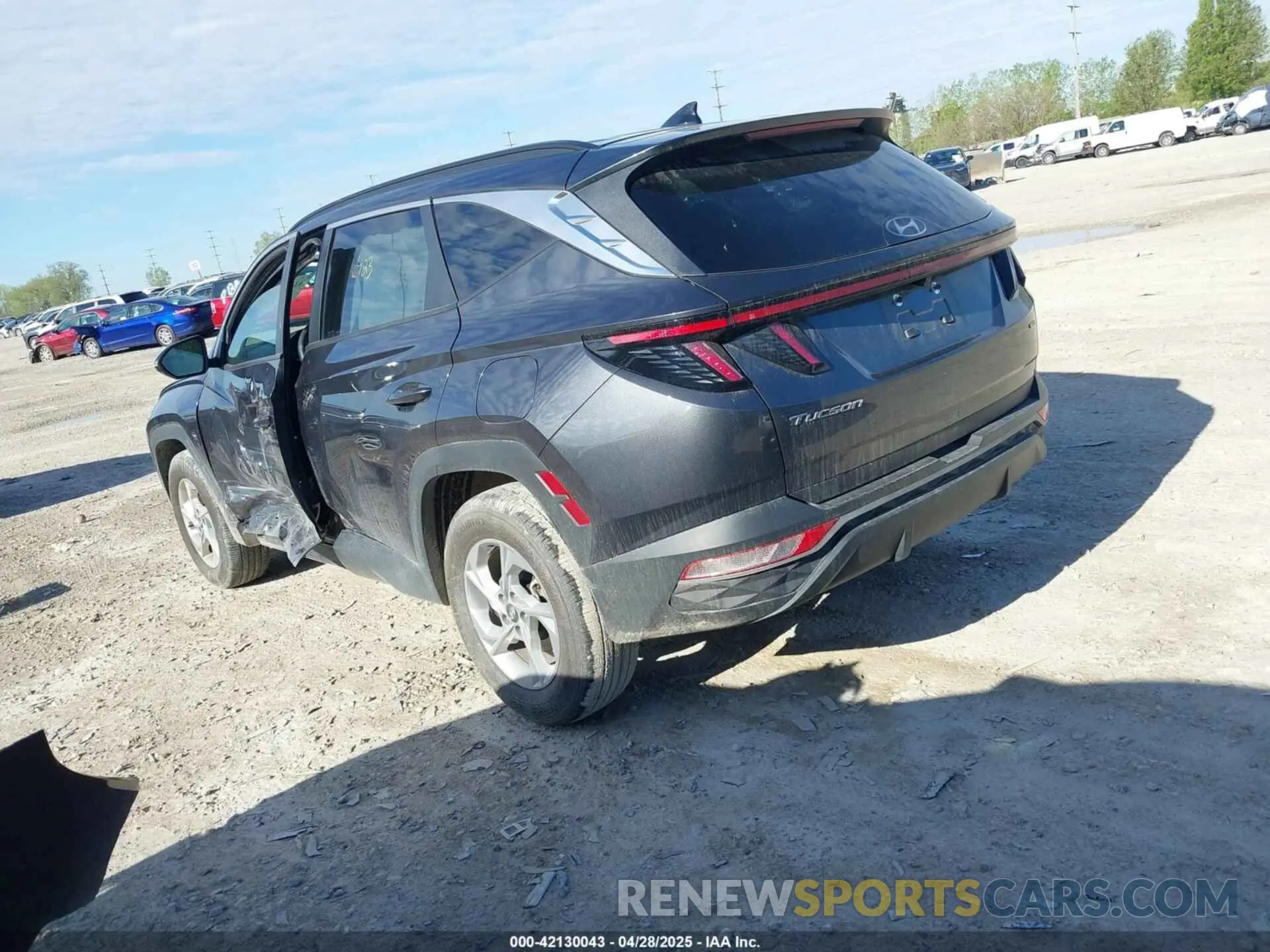 3 Photograph of a damaged car 5NMJBCAE6PH294007 HYUNDAI TUCSON 2023