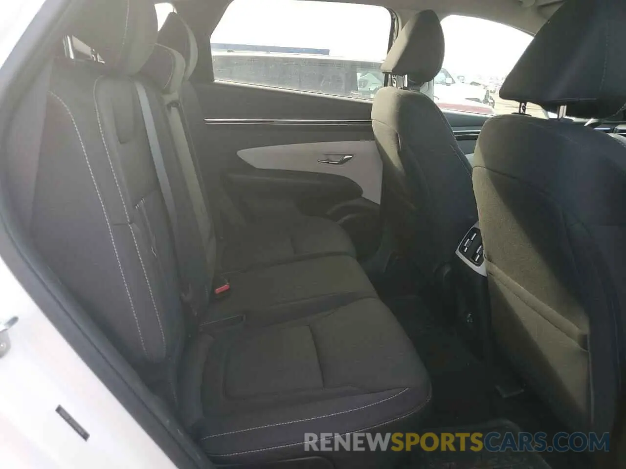 11 Photograph of a damaged car 5NMJBCAE7PH248430 HYUNDAI TUCSON 2023