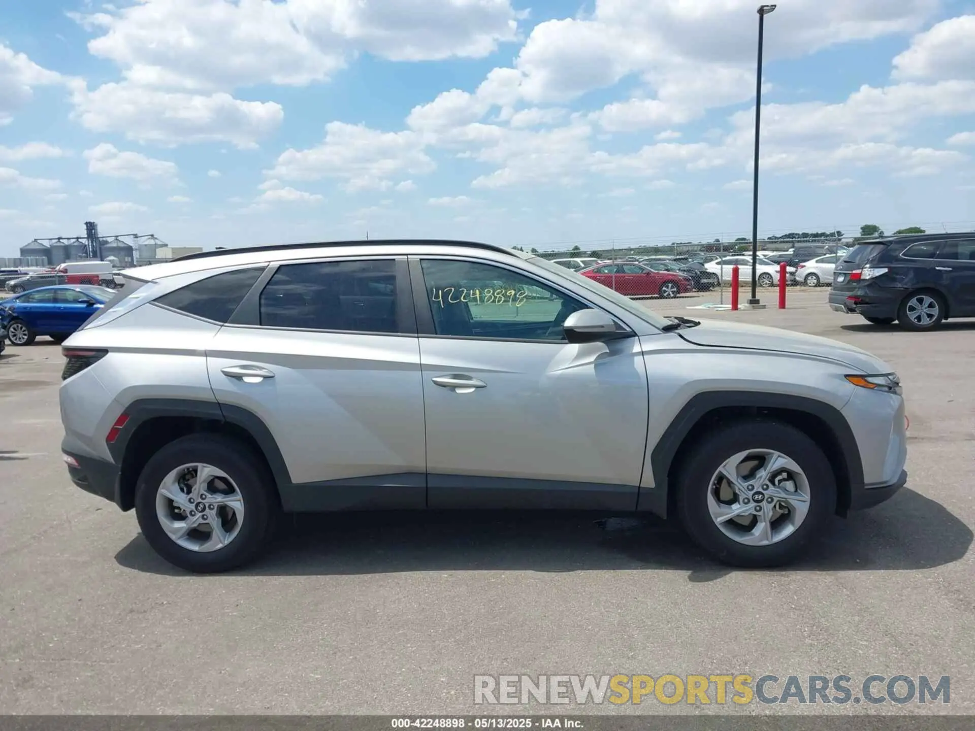 13 Photograph of a damaged car 5NMJBCAE7PH287437 HYUNDAI TUCSON 2023