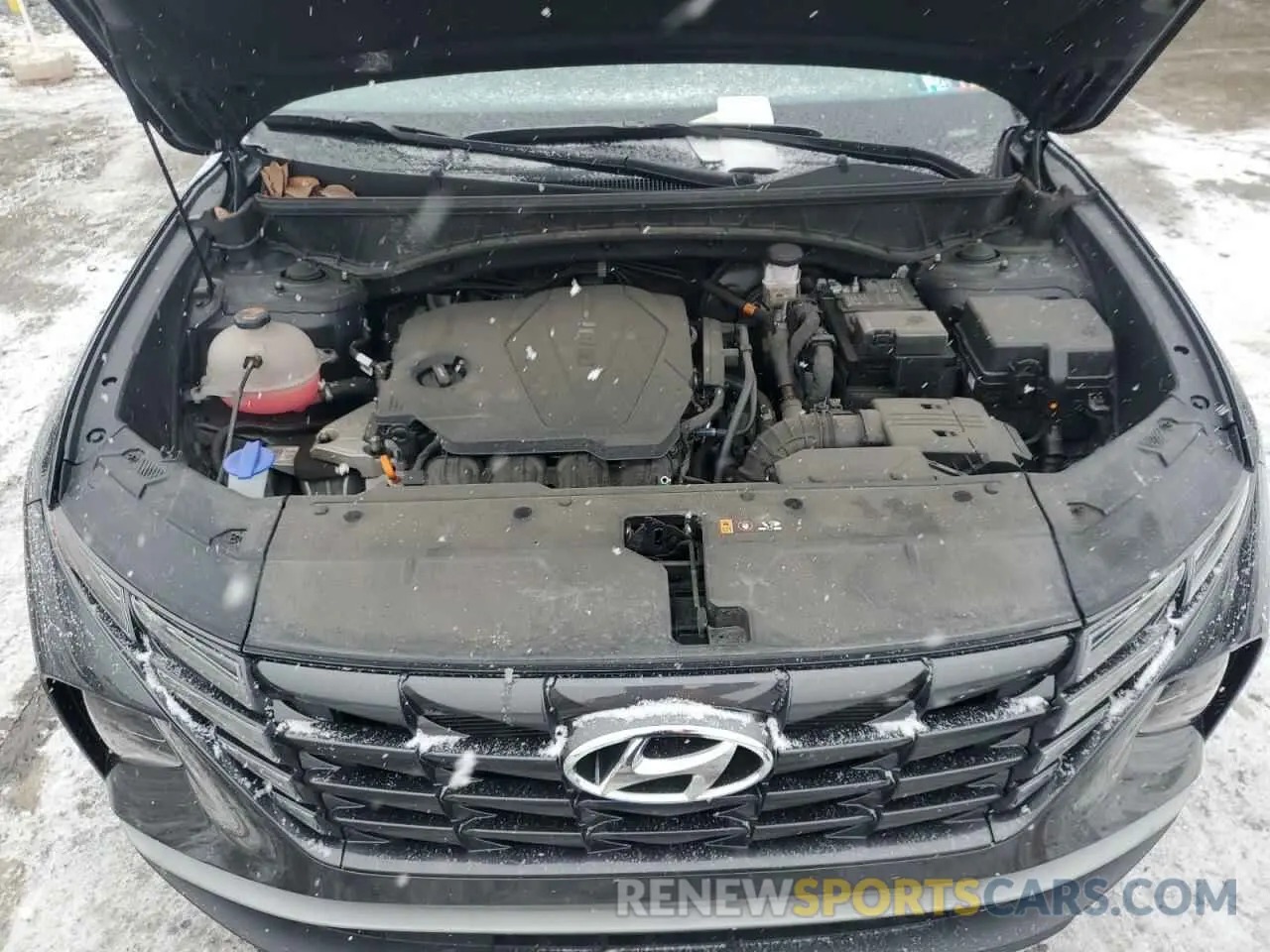 13 Photograph of a damaged car 5NMJBCAE8PH166402 HYUNDAI TUCSON 2023