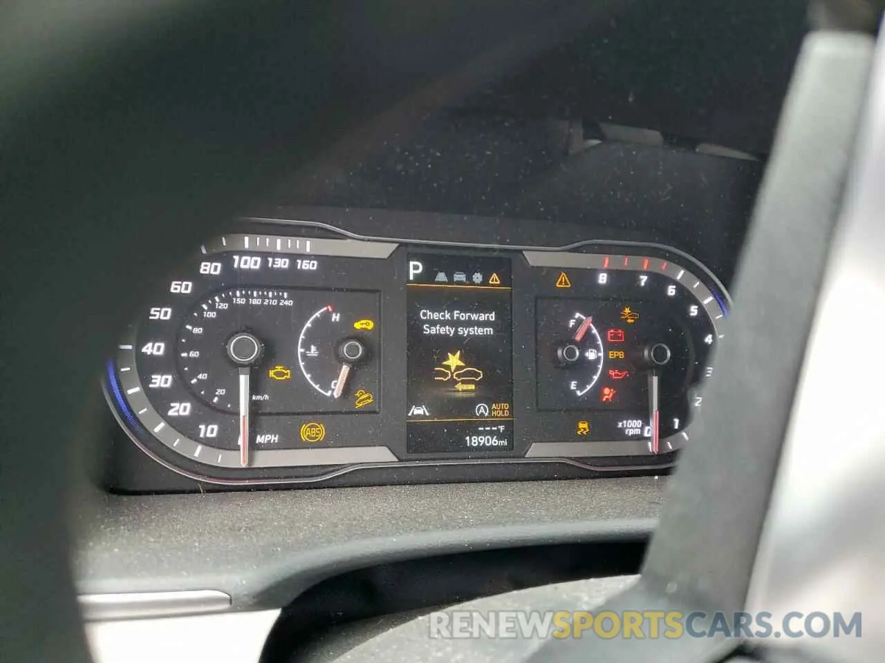 9 Photograph of a damaged car 5NMJBCAE8PH293506 HYUNDAI TUCSON 2023