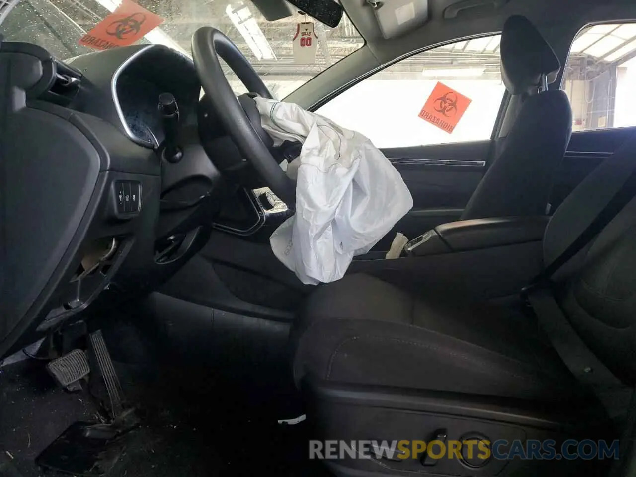 7 Photograph of a damaged car 5NMJBCAE9PH182821 HYUNDAI TUCSON 2023