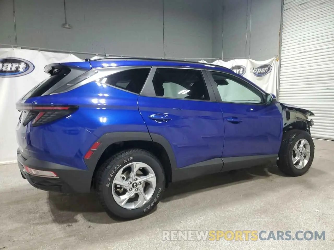 3 Photograph of a damaged car 5NMJBCAE9PH184729 HYUNDAI TUCSON 2023