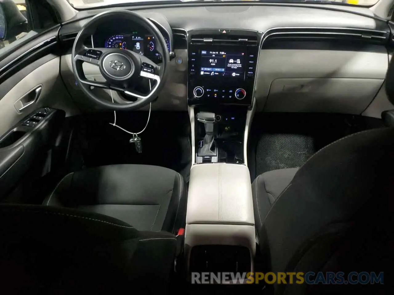 8 Photograph of a damaged car 5NMJBCAE9PH184729 HYUNDAI TUCSON 2023