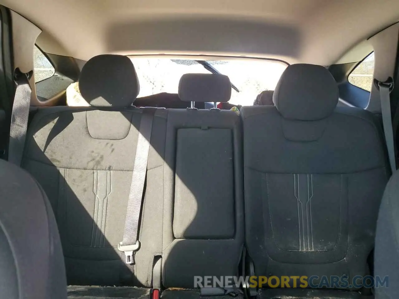 10 Photograph of a damaged car 5NMJBCAE9PH185864 HYUNDAI TUCSON 2023