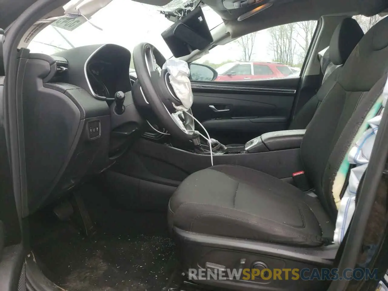 7 Photograph of a damaged car 5NMJBCAE9PH293806 HYUNDAI TUCSON 2023