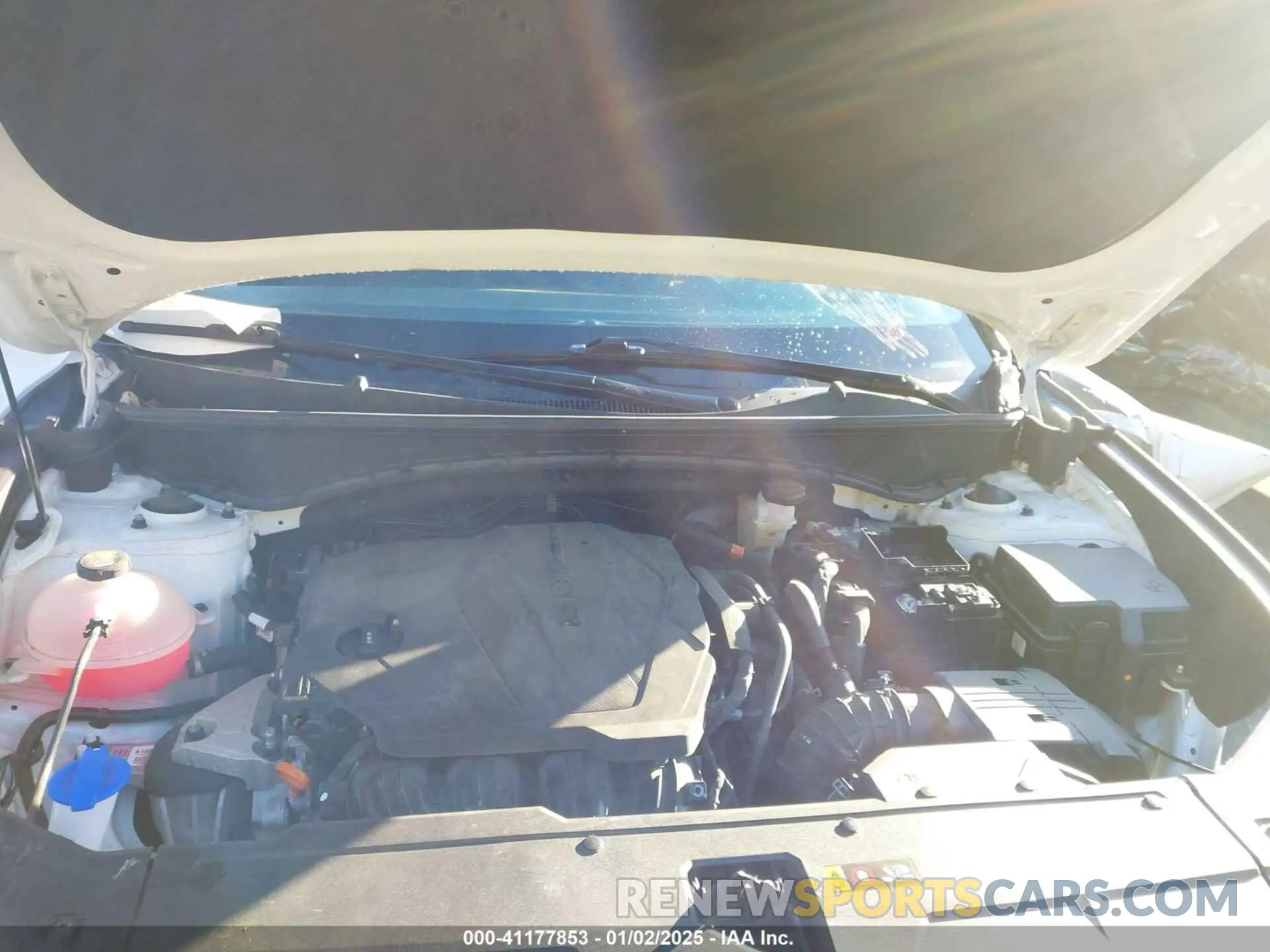 10 Photograph of a damaged car 5NMJBCAEXPH186568 HYUNDAI TUCSON 2023