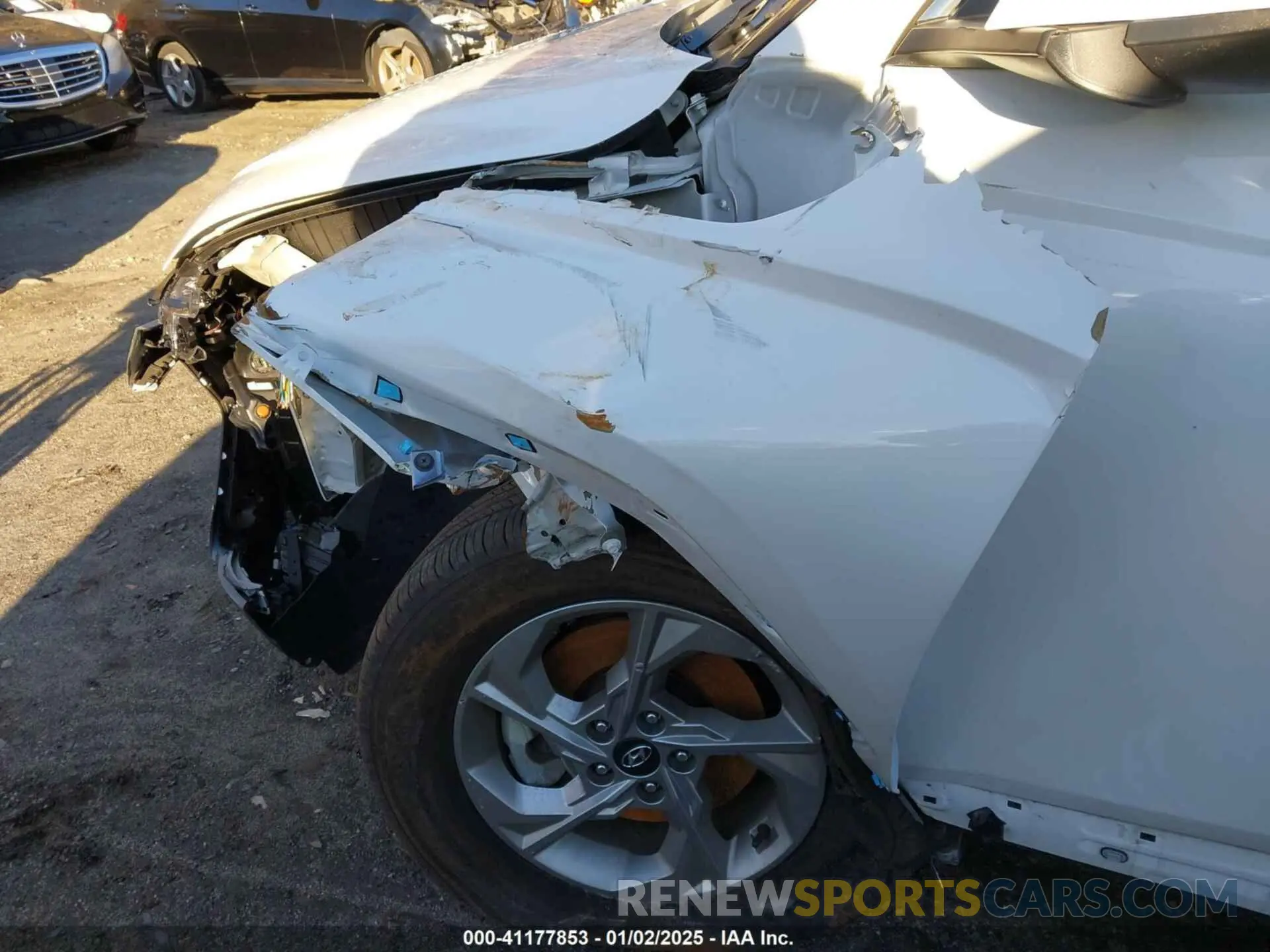 19 Photograph of a damaged car 5NMJBCAEXPH186568 HYUNDAI TUCSON 2023