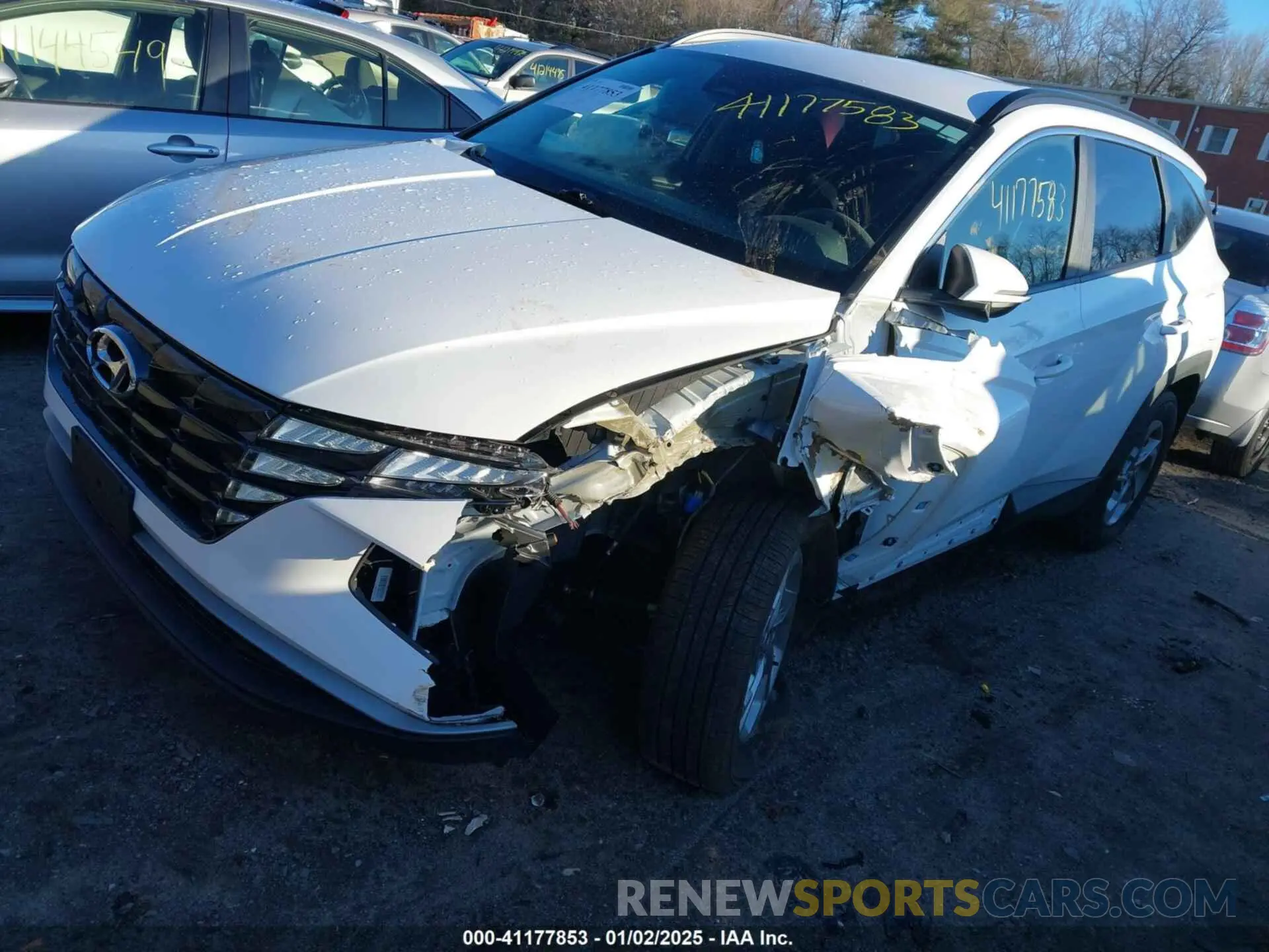 2 Photograph of a damaged car 5NMJBCAEXPH186568 HYUNDAI TUCSON 2023