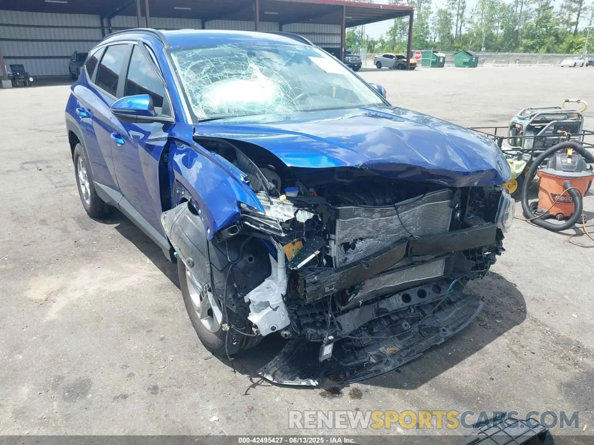 6 Photograph of a damaged car 5NMJBCAEXPH267988 HYUNDAI TUCSON 2023