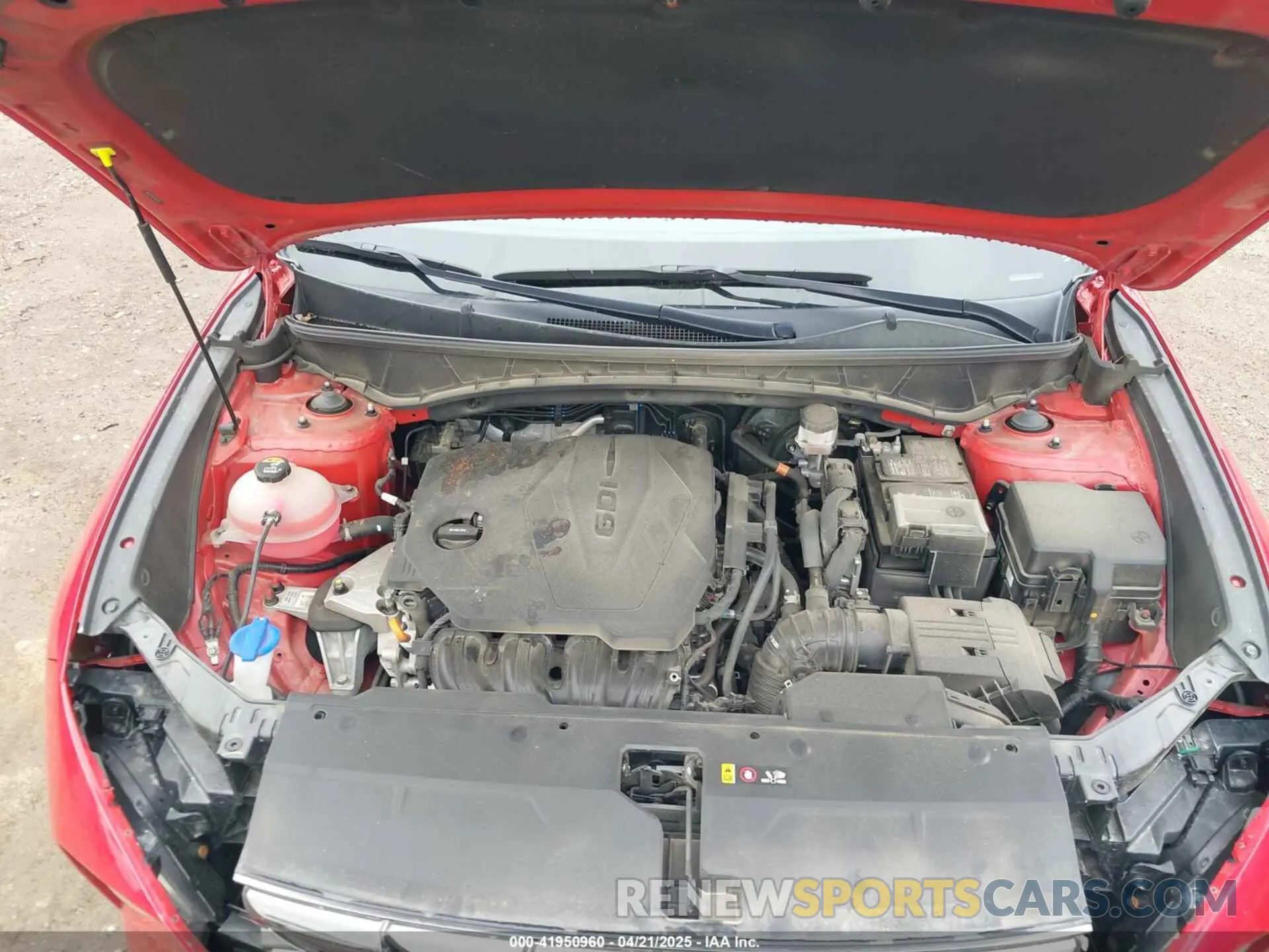 10 Photograph of a damaged car 5NMJE3AE0PH261284 HYUNDAI TUCSON 2023