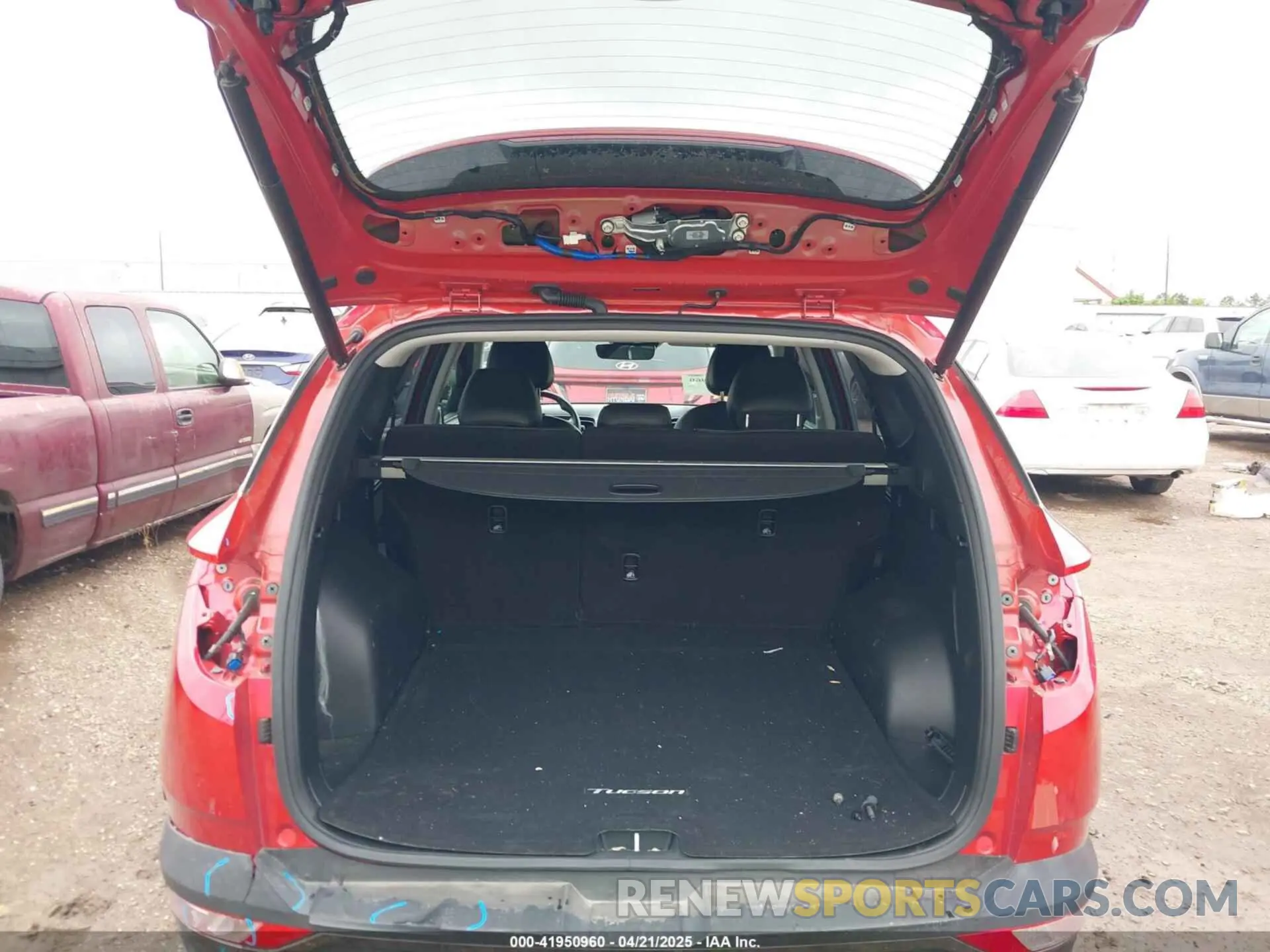 20 Photograph of a damaged car 5NMJE3AE0PH261284 HYUNDAI TUCSON 2023