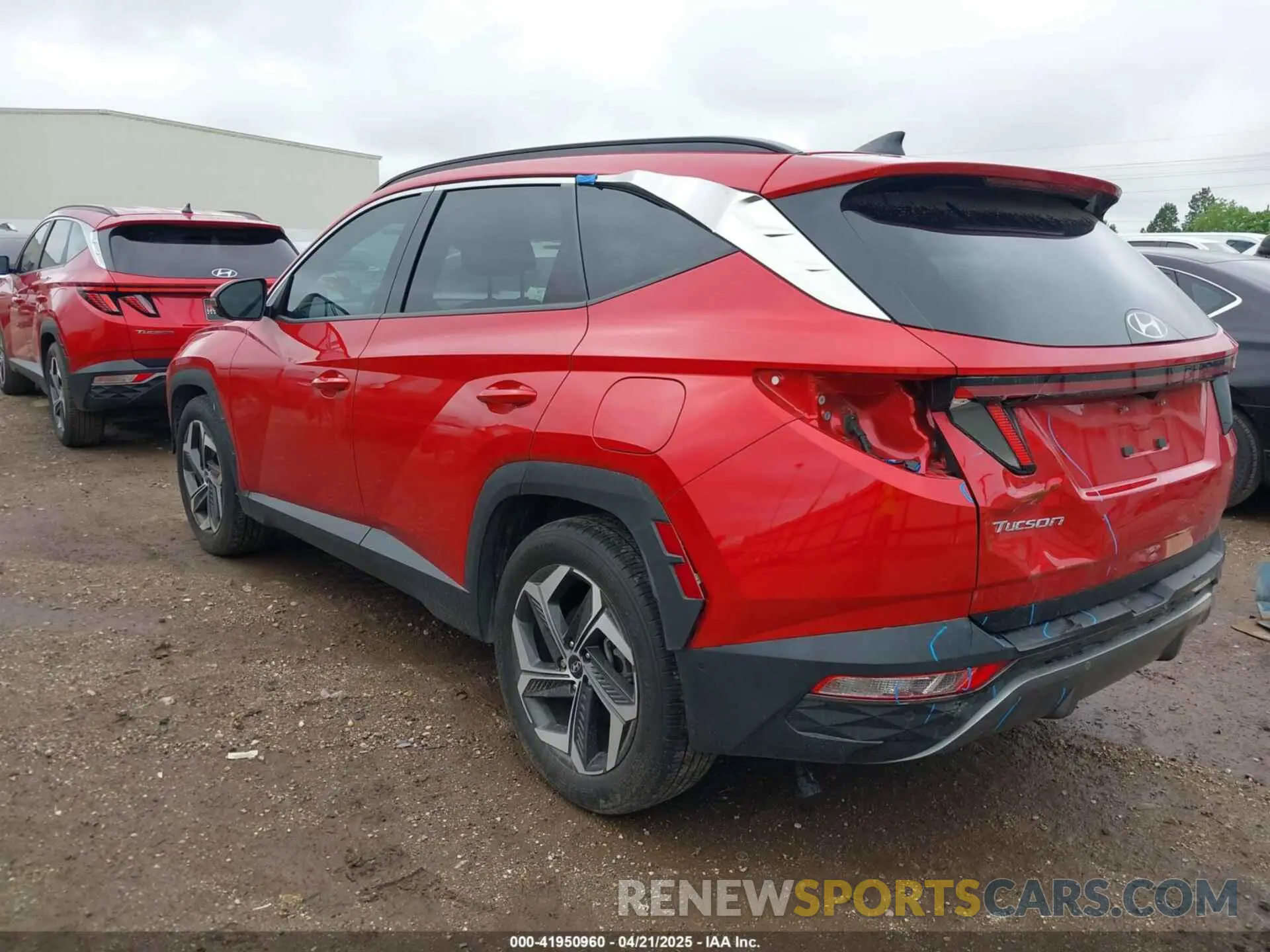 3 Photograph of a damaged car 5NMJE3AE0PH261284 HYUNDAI TUCSON 2023