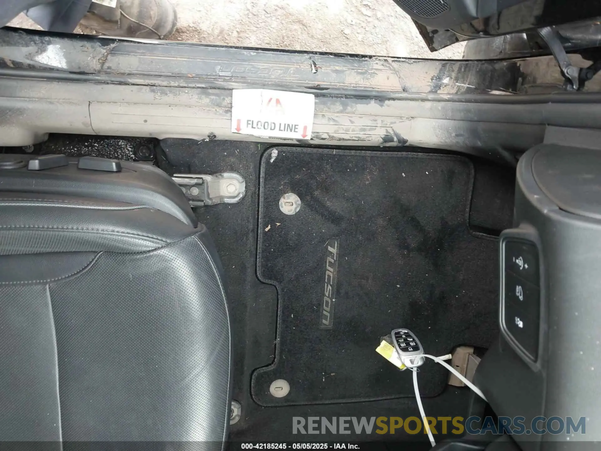 6 Photograph of a damaged car 5NMJE3AE1PH290700 HYUNDAI TUCSON 2023
