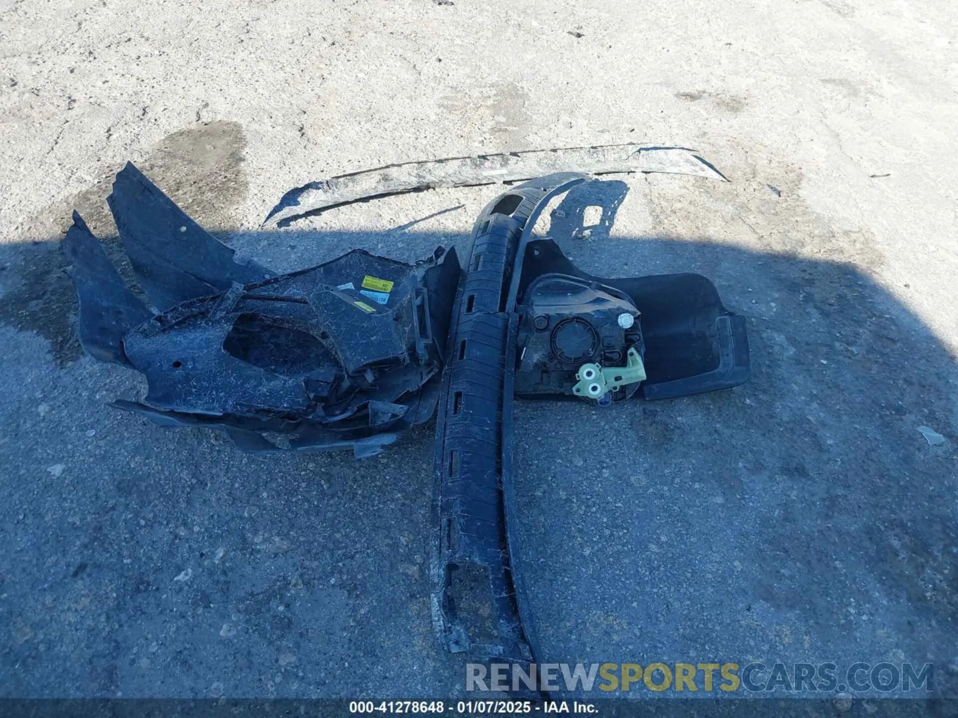 12 Photograph of a damaged car 5NMJE3AE2PH284372 HYUNDAI TUCSON 2023