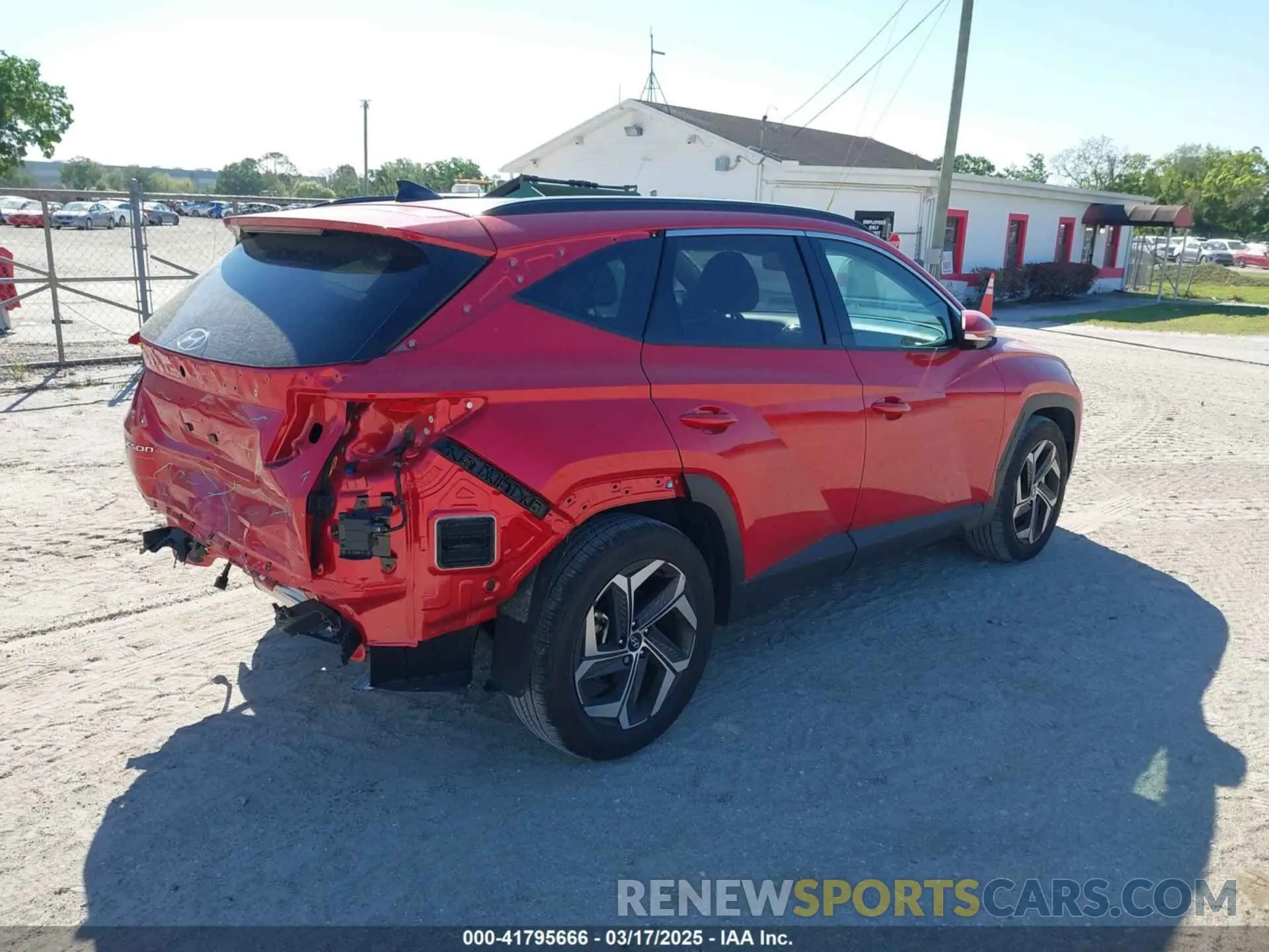 4 Photograph of a damaged car 5NMJE3AE5PH216177 HYUNDAI TUCSON 2023