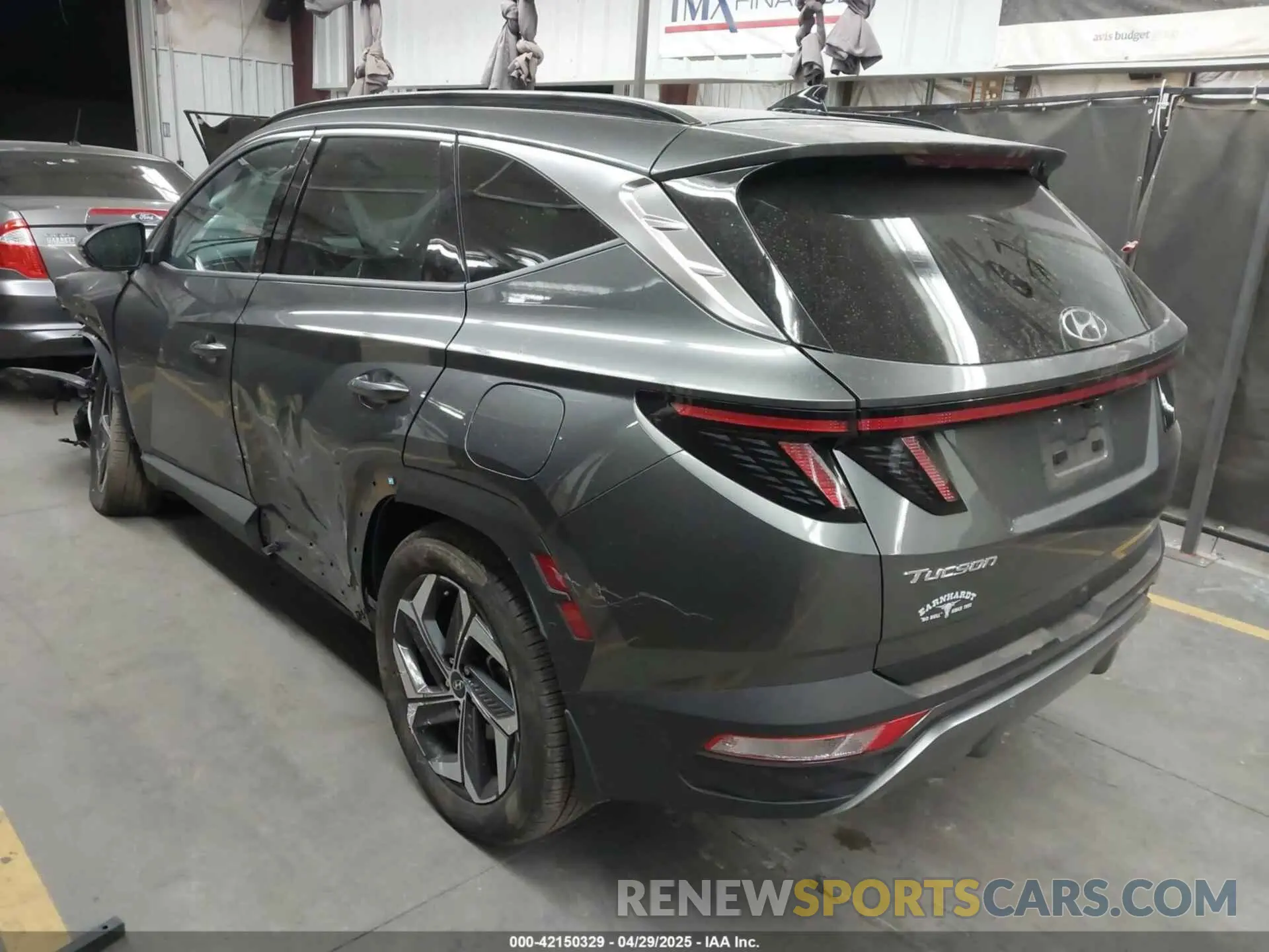 3 Photograph of a damaged car 5NMJE3AE5PH248949 HYUNDAI TUCSON 2023