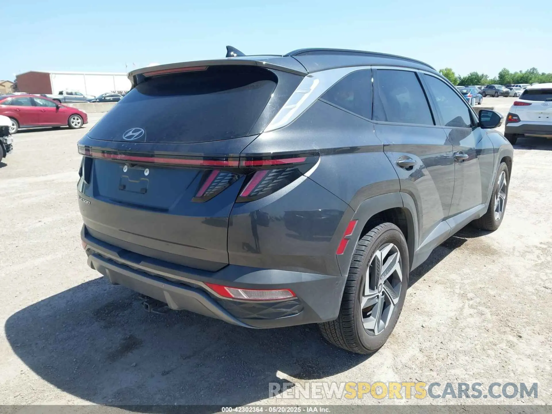 4 Photograph of a damaged car 5NMJE3AE7PH202376 HYUNDAI TUCSON 2023